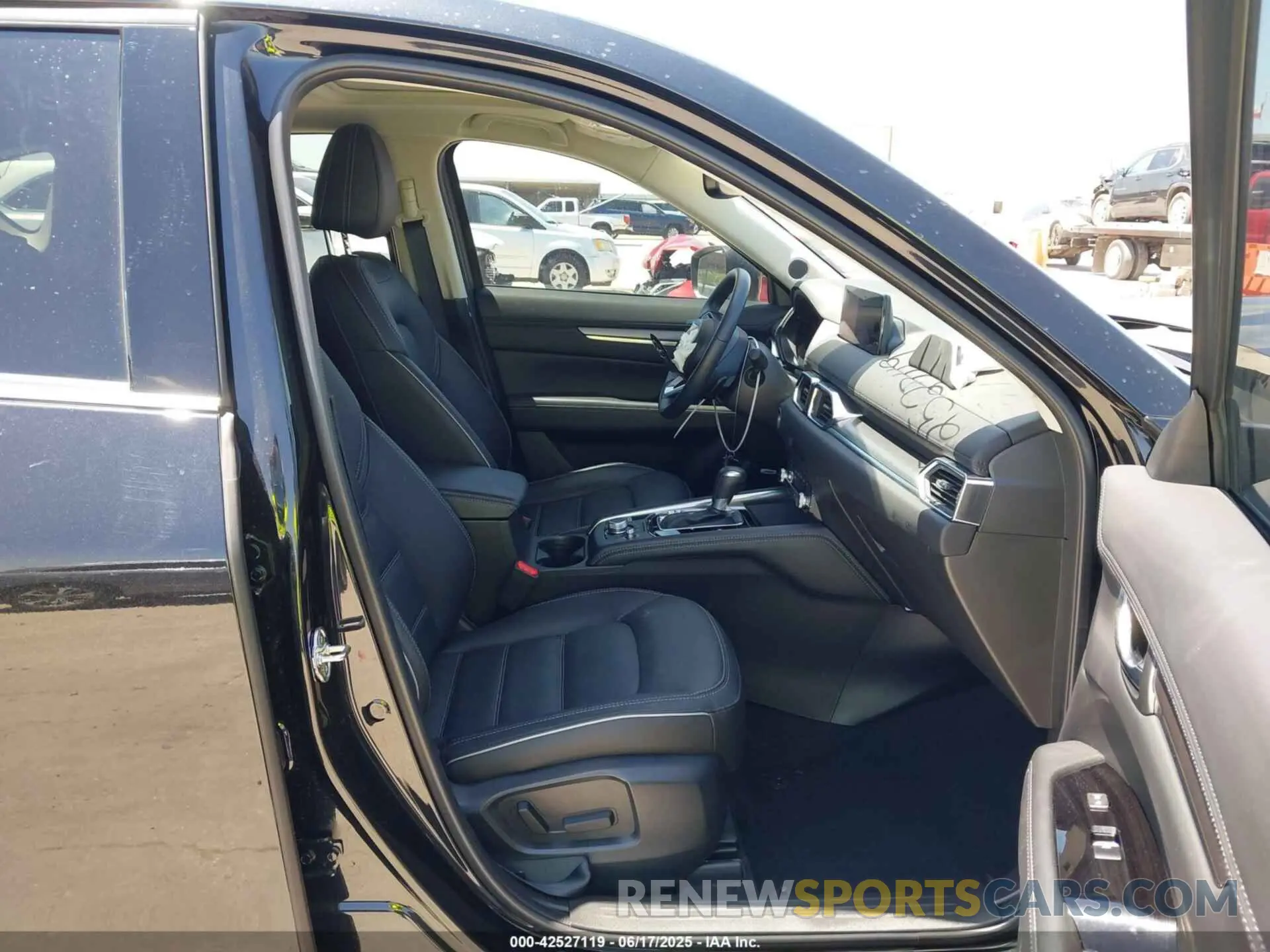 5 Photograph of a damaged car JM3KFBDL2R0531910 MAZDA CX-5 2024