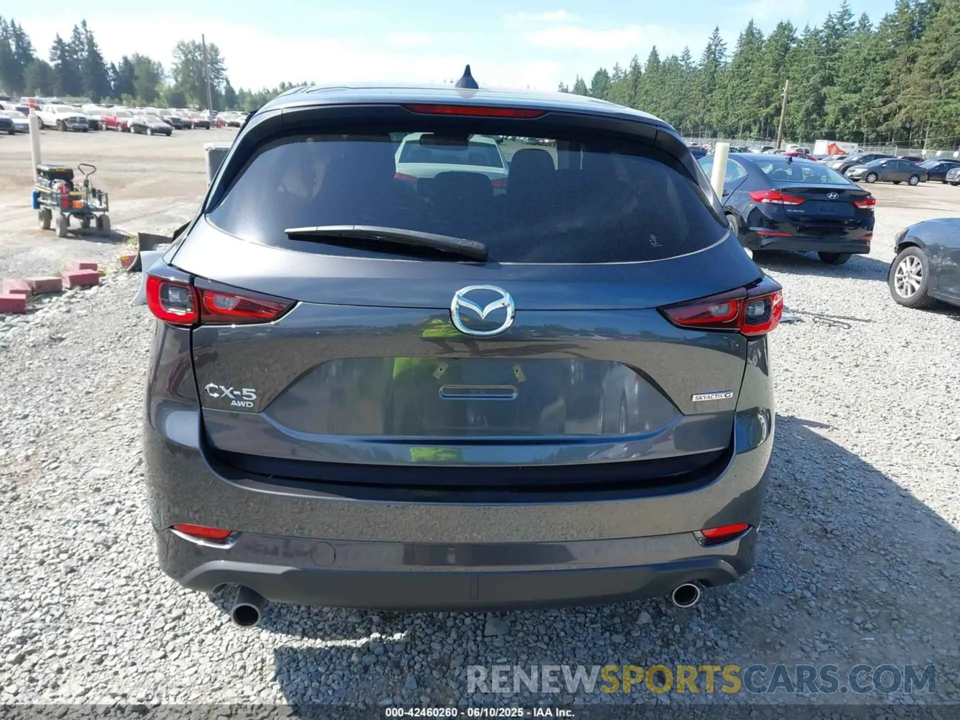 17 Photograph of a damaged car JM3KFBDL7R0474670 MAZDA CX-5 2024