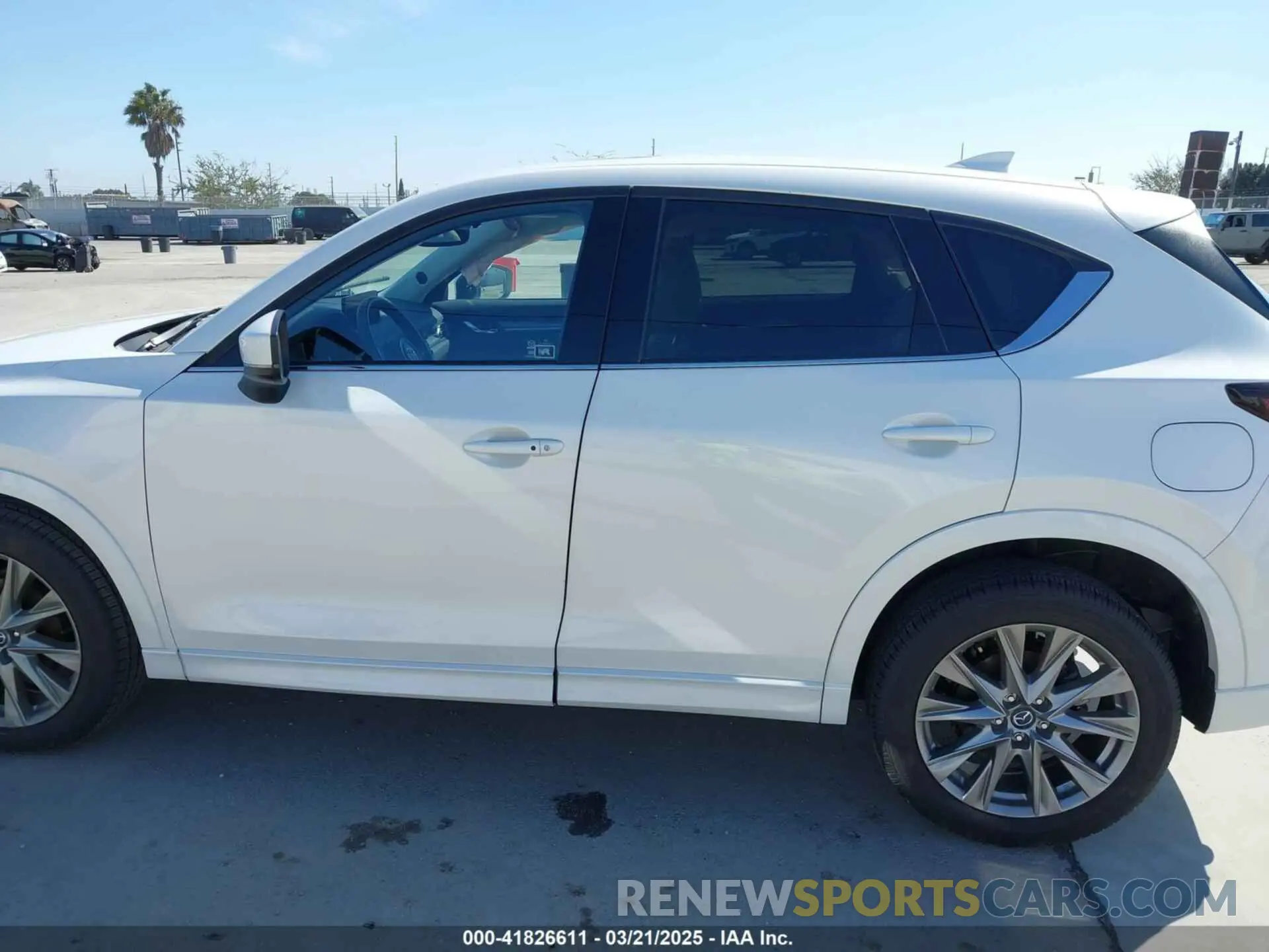 14 Photograph of a damaged car JM3KFBDLXR0513879 MAZDA CX-5 2024
