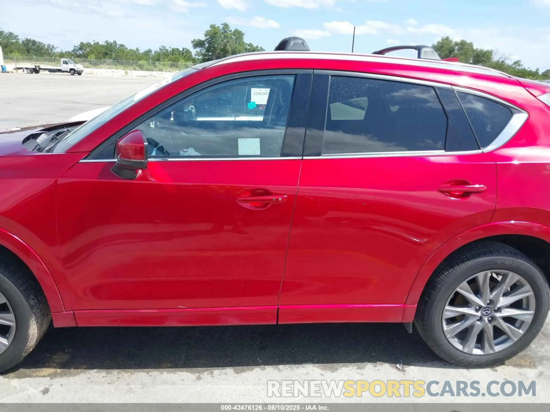 14 Photograph of a damaged car JM3KFBDM1R0370071 MAZDA CX-5 2024