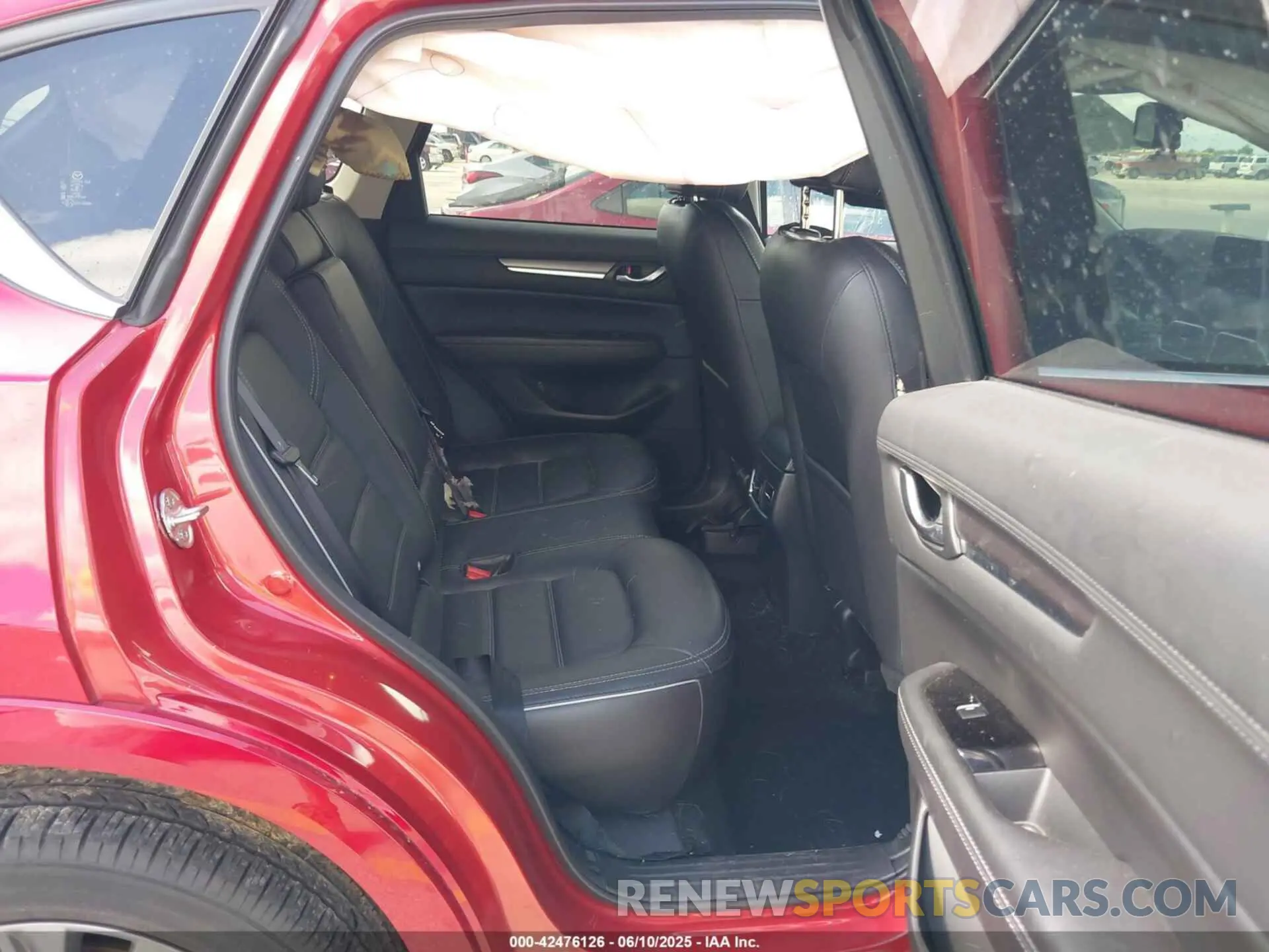 8 Photograph of a damaged car JM3KFBDM1R0370071 MAZDA CX-5 2024