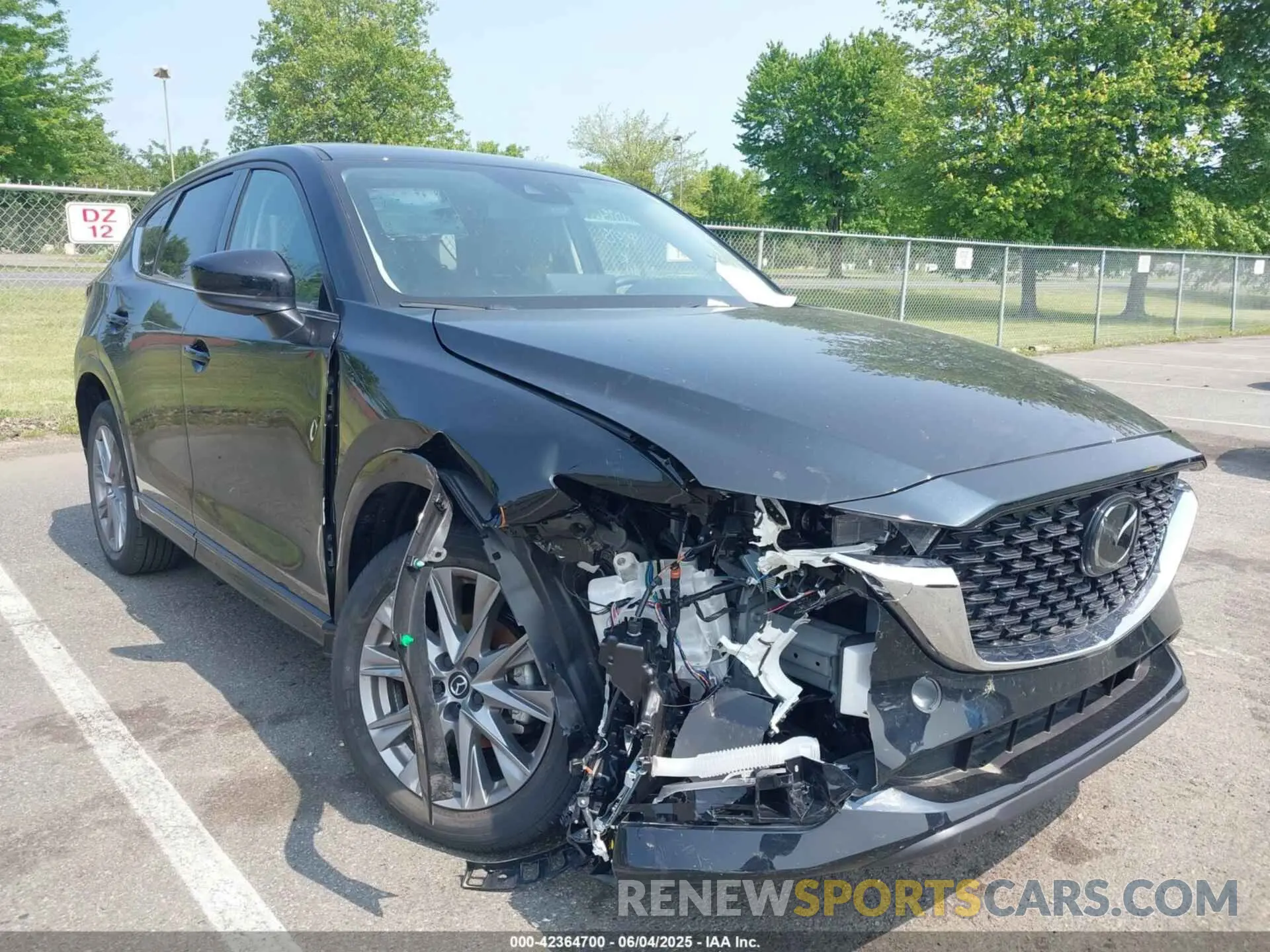 6 Photograph of a damaged car JM3KFBDM3R0373375 MAZDA CX-5 2024