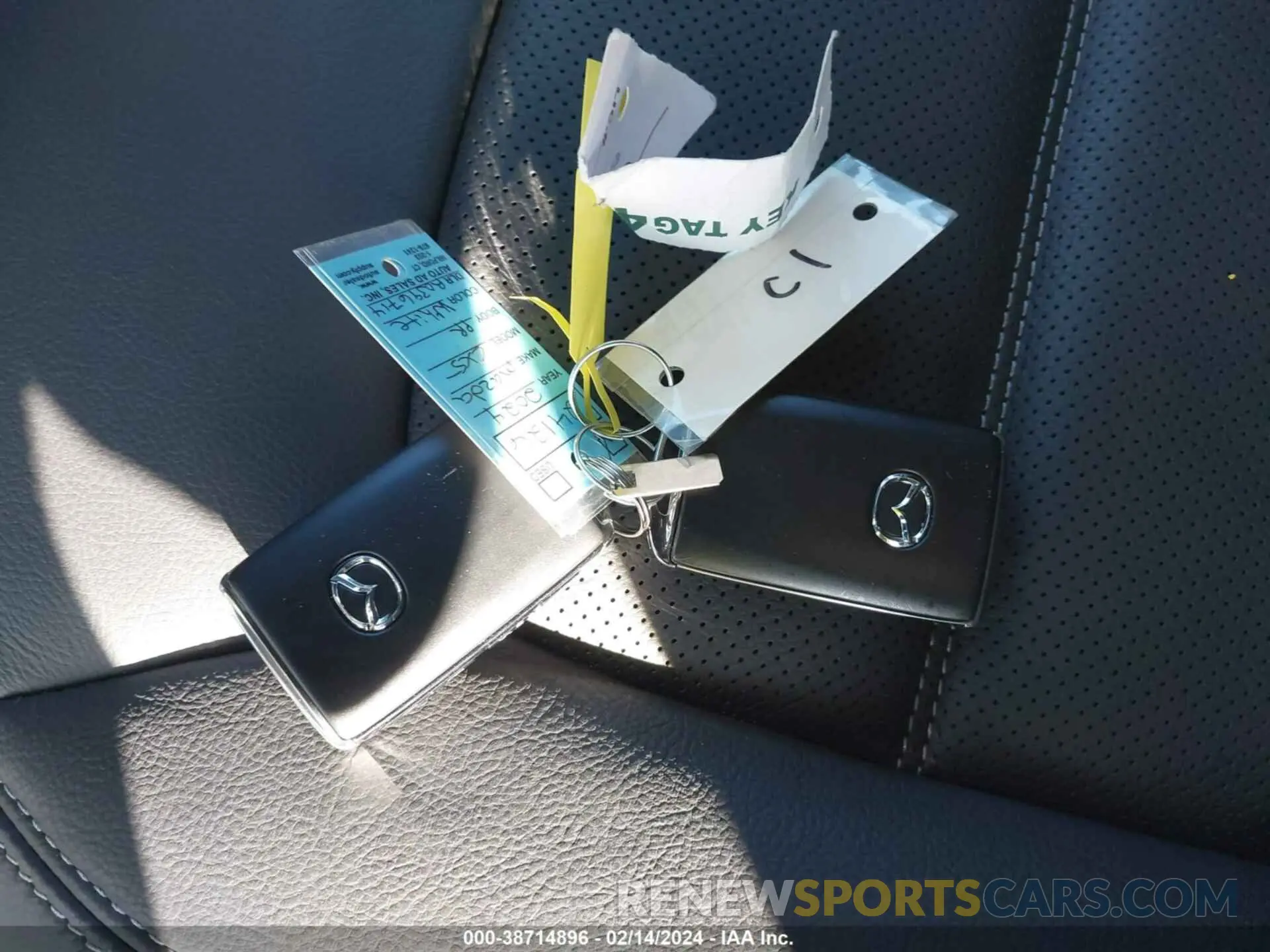 11 Photograph of a damaged car JM3KFBDM4R0396714 MAZDA CX-5 2024