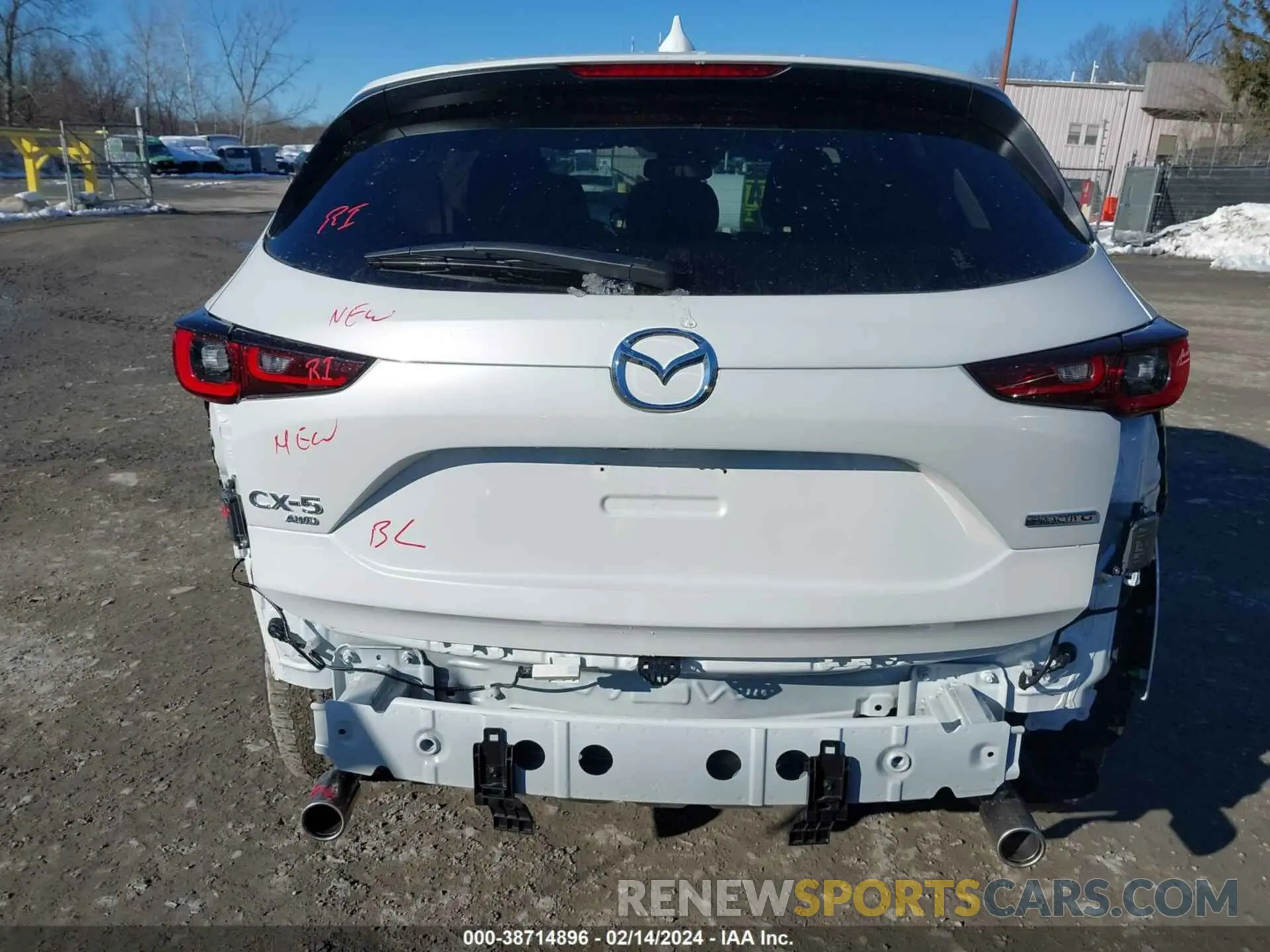 17 Photograph of a damaged car JM3KFBDM4R0396714 MAZDA CX-5 2024