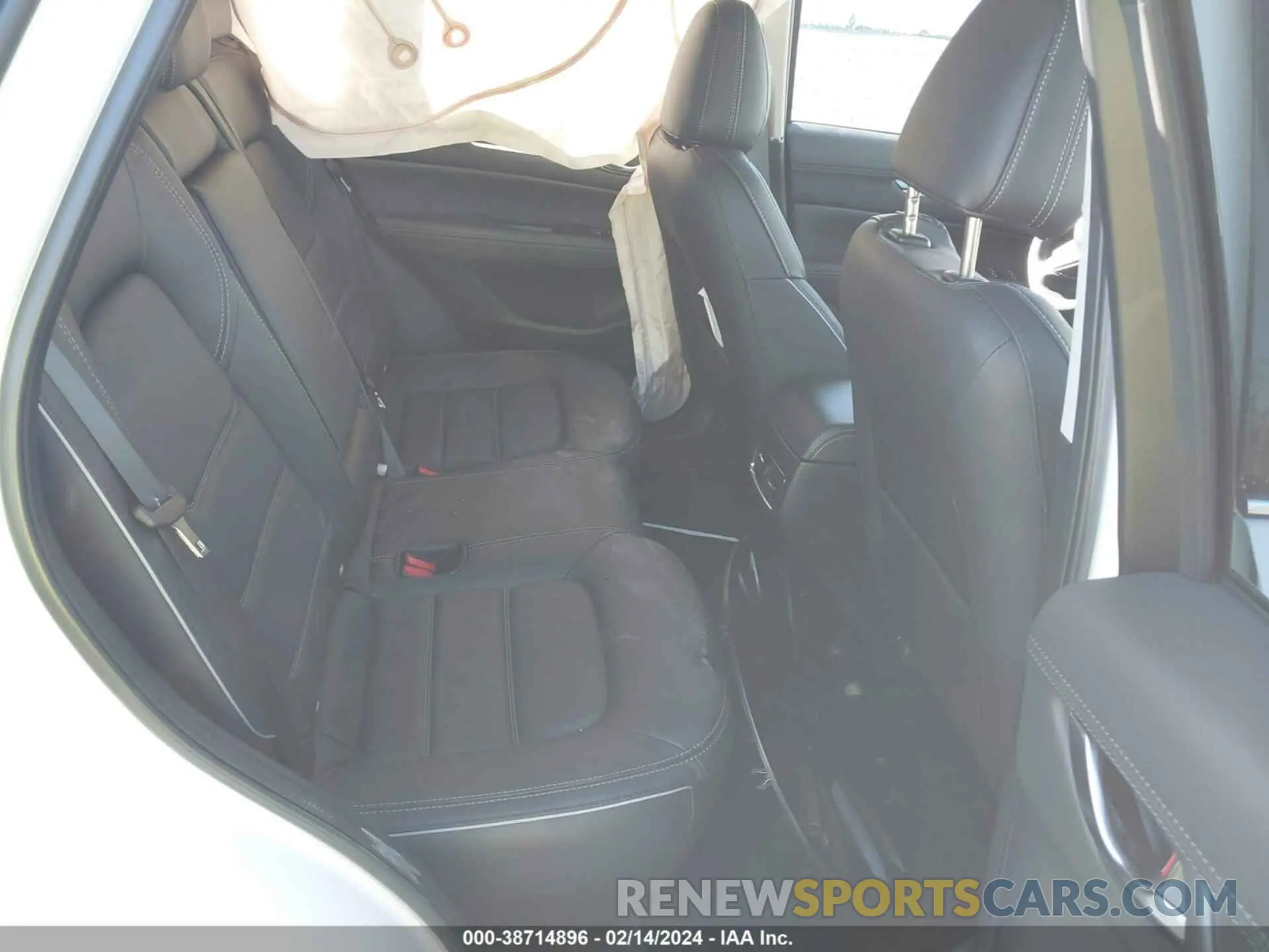 8 Photograph of a damaged car JM3KFBDM4R0396714 MAZDA CX-5 2024