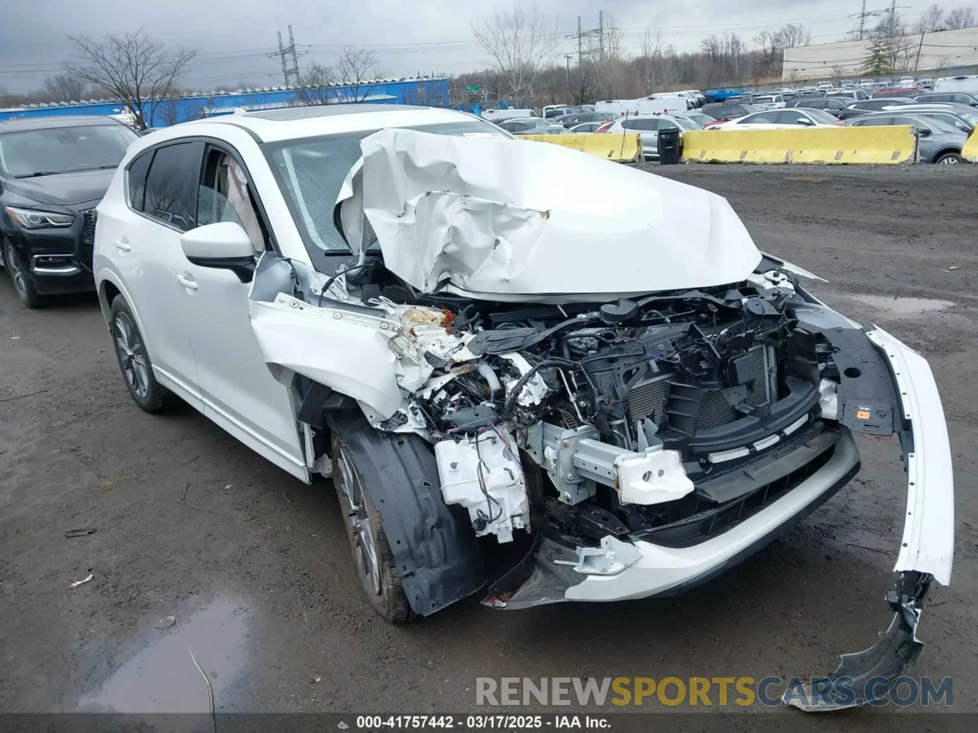 1 Photograph of a damaged car JM3KFBDMXR0401172 MAZDA CX-5 2024