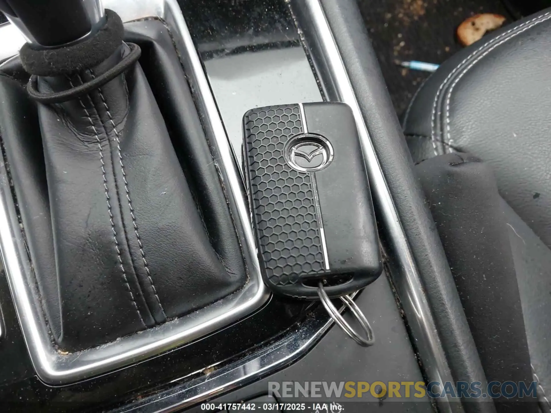 11 Photograph of a damaged car JM3KFBDMXR0401172 MAZDA CX-5 2024