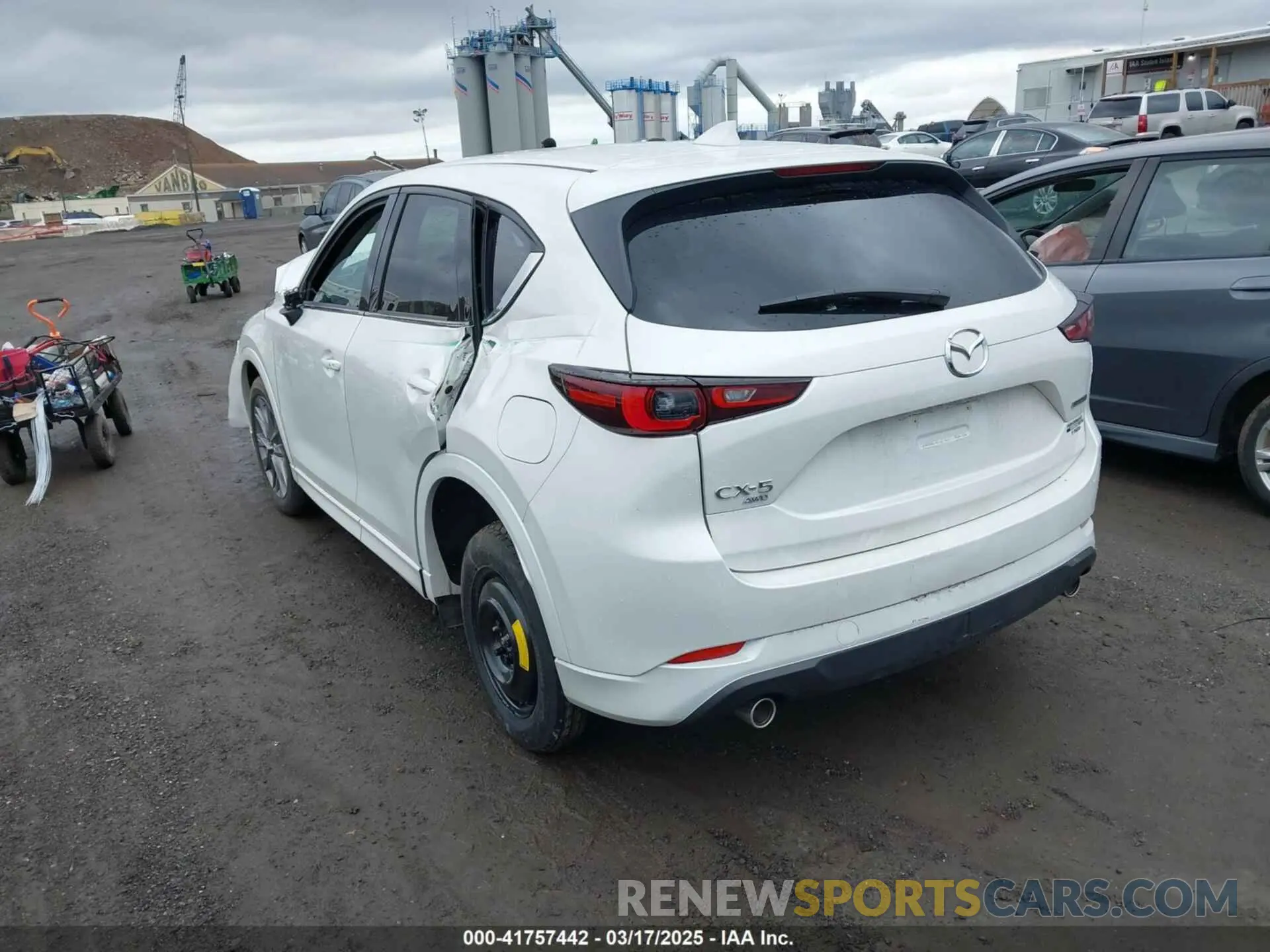 3 Photograph of a damaged car JM3KFBDMXR0401172 MAZDA CX-5 2024