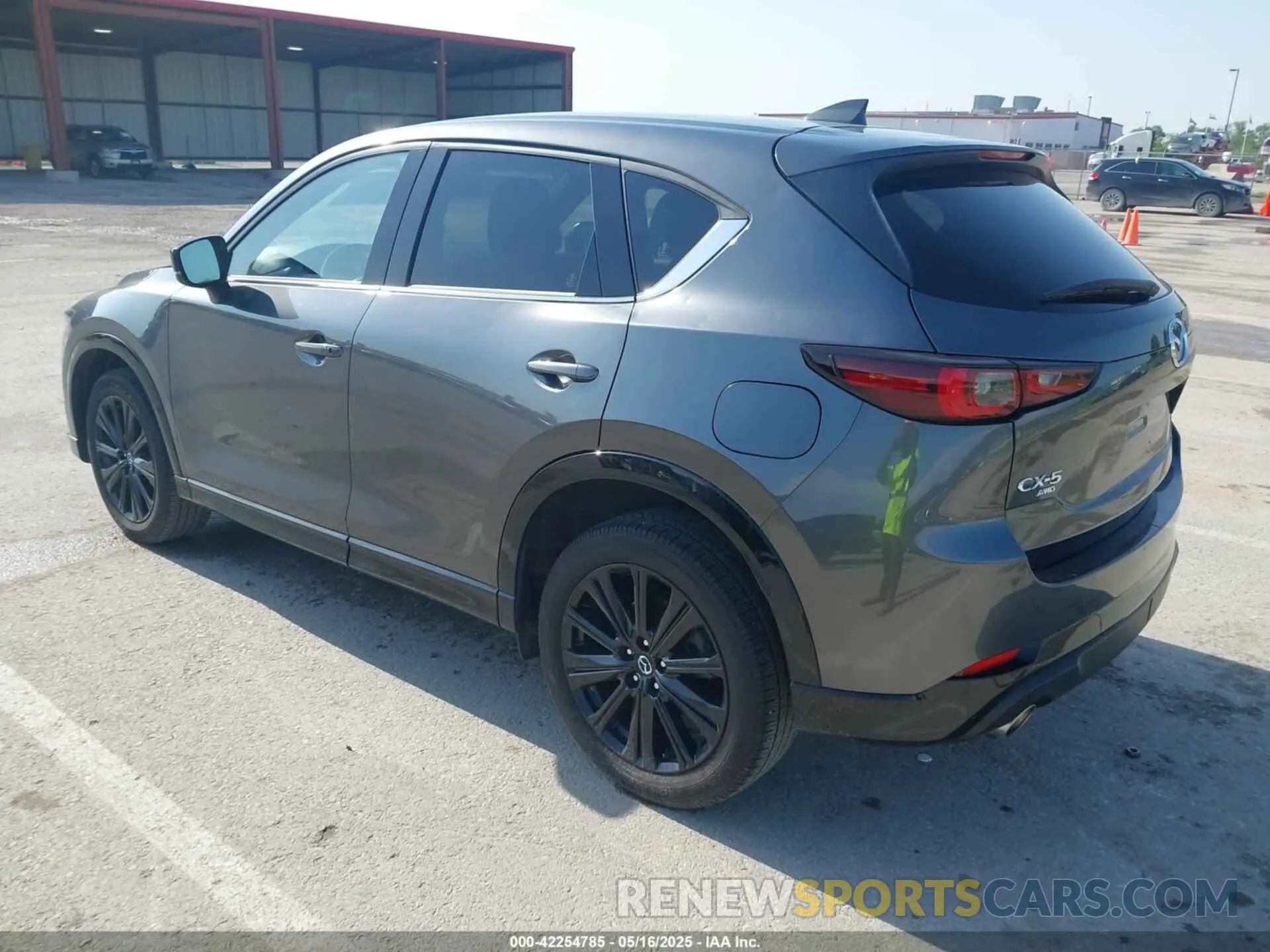 3 Photograph of a damaged car JM3KFBDY6R0396572 MAZDA CX-5 2024
