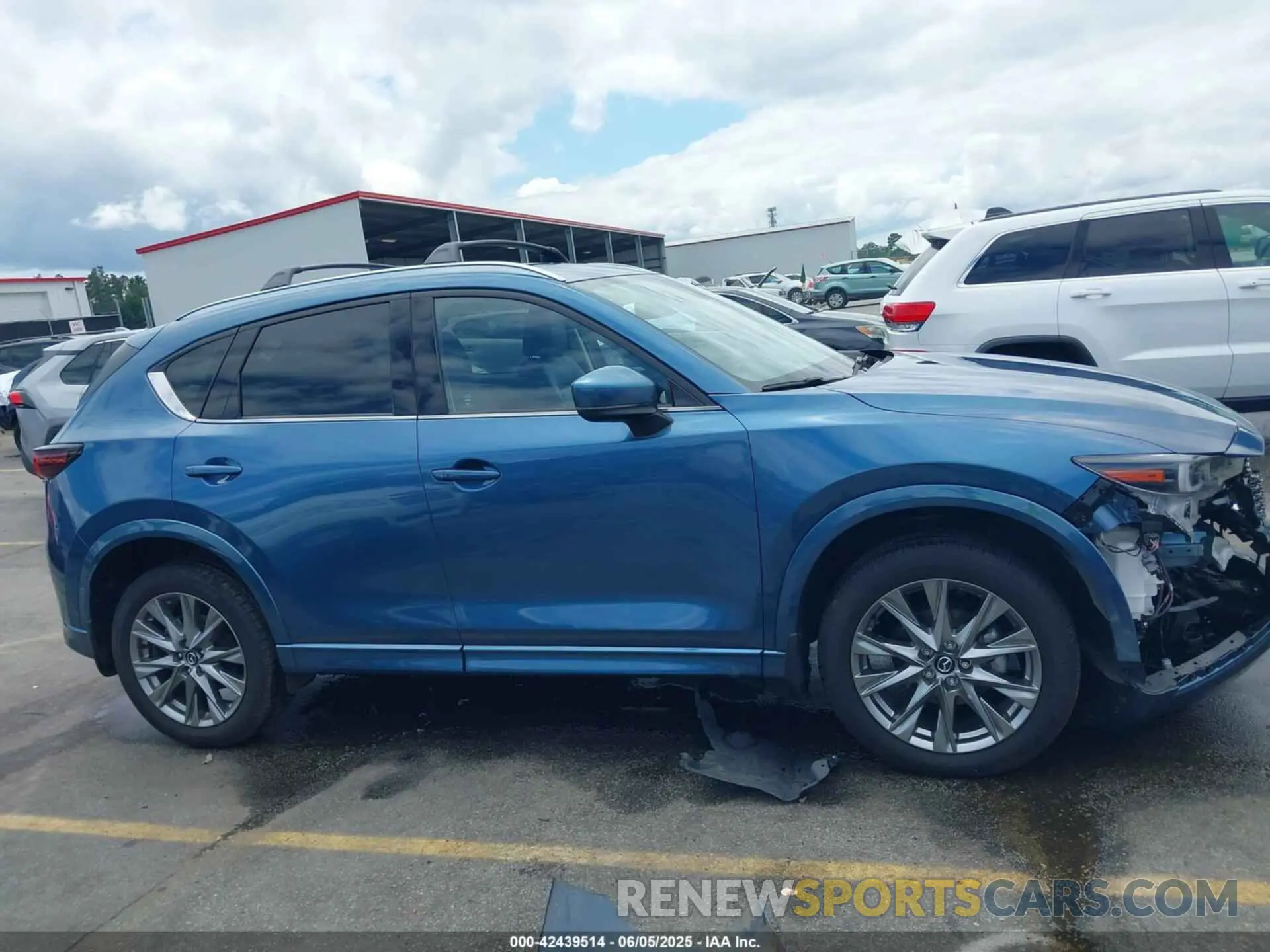 13 Photograph of a damaged car JM3KFBEL2R0484988 MAZDA CX-5 2024