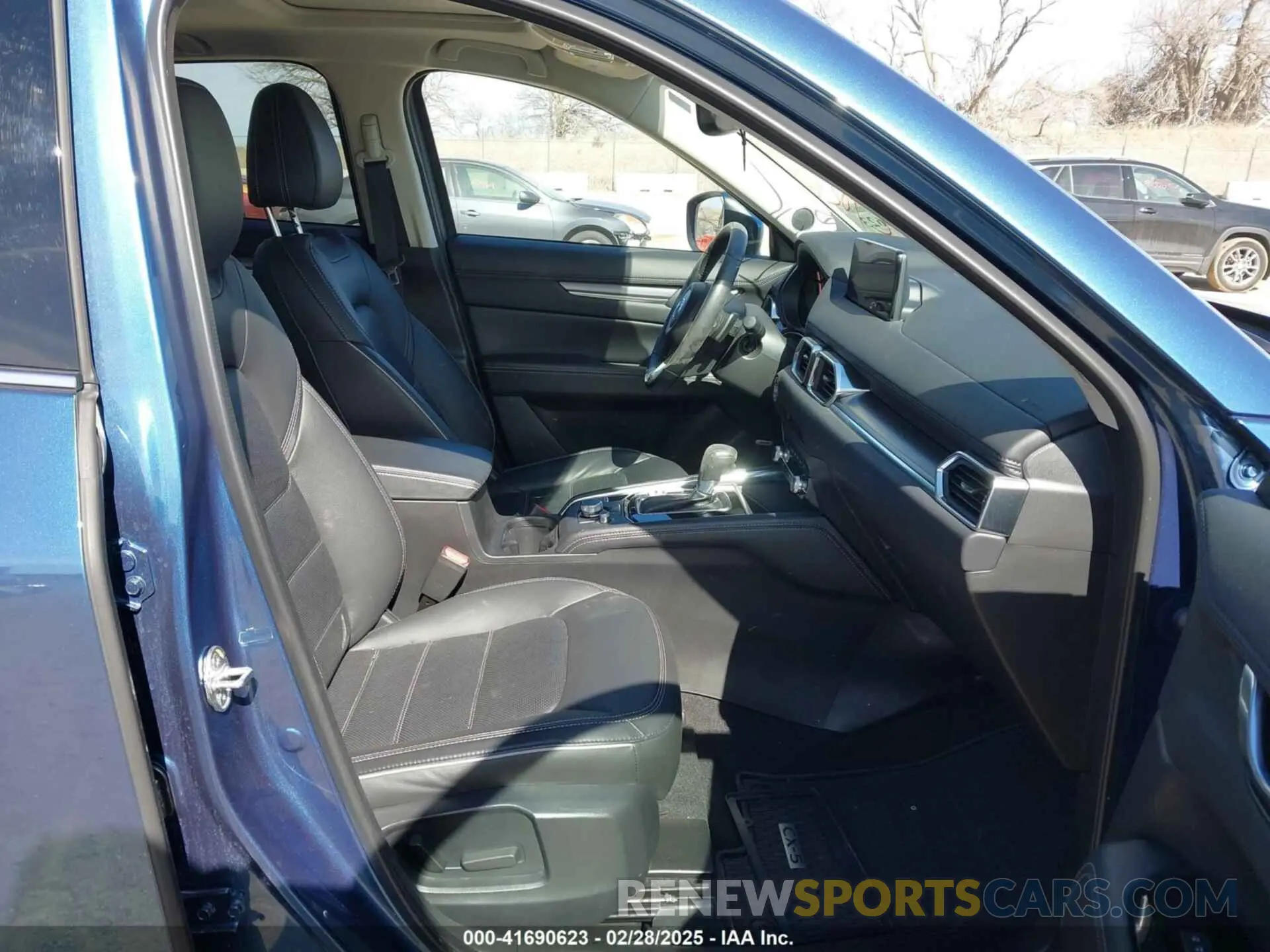 5 Photograph of a damaged car JM3KFBEM1R0398452 MAZDA CX-5 2024