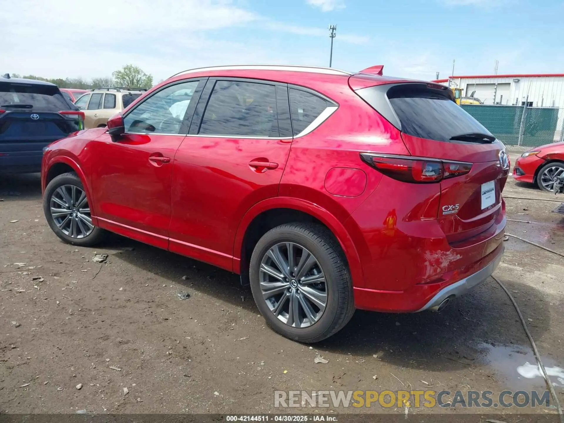 3 Photograph of a damaged car JM3KFBXY1R0536023 MAZDA CX-5 2024