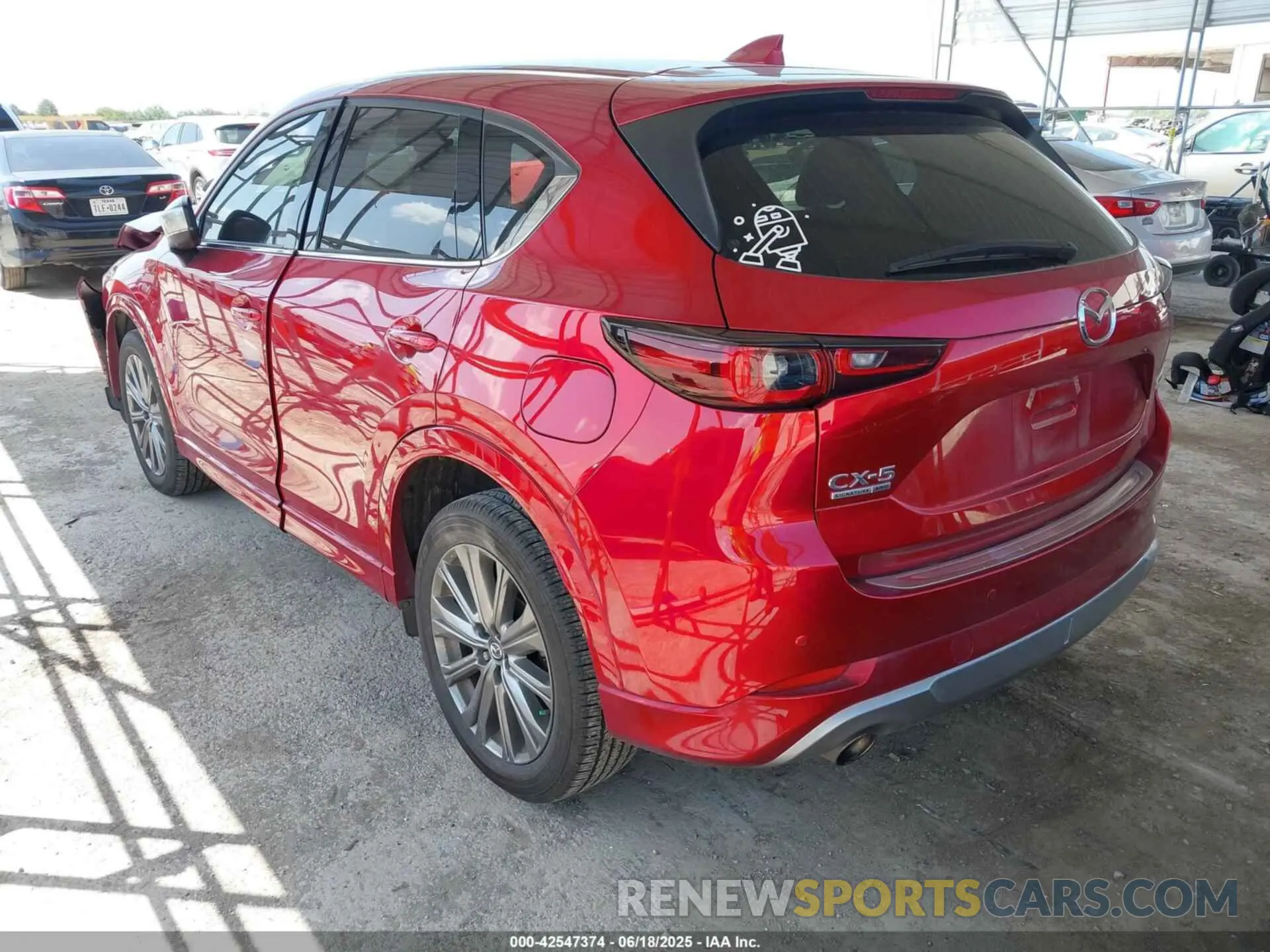 3 Photograph of a damaged car JM3KFBXY4R0376090 MAZDA CX-5 2024