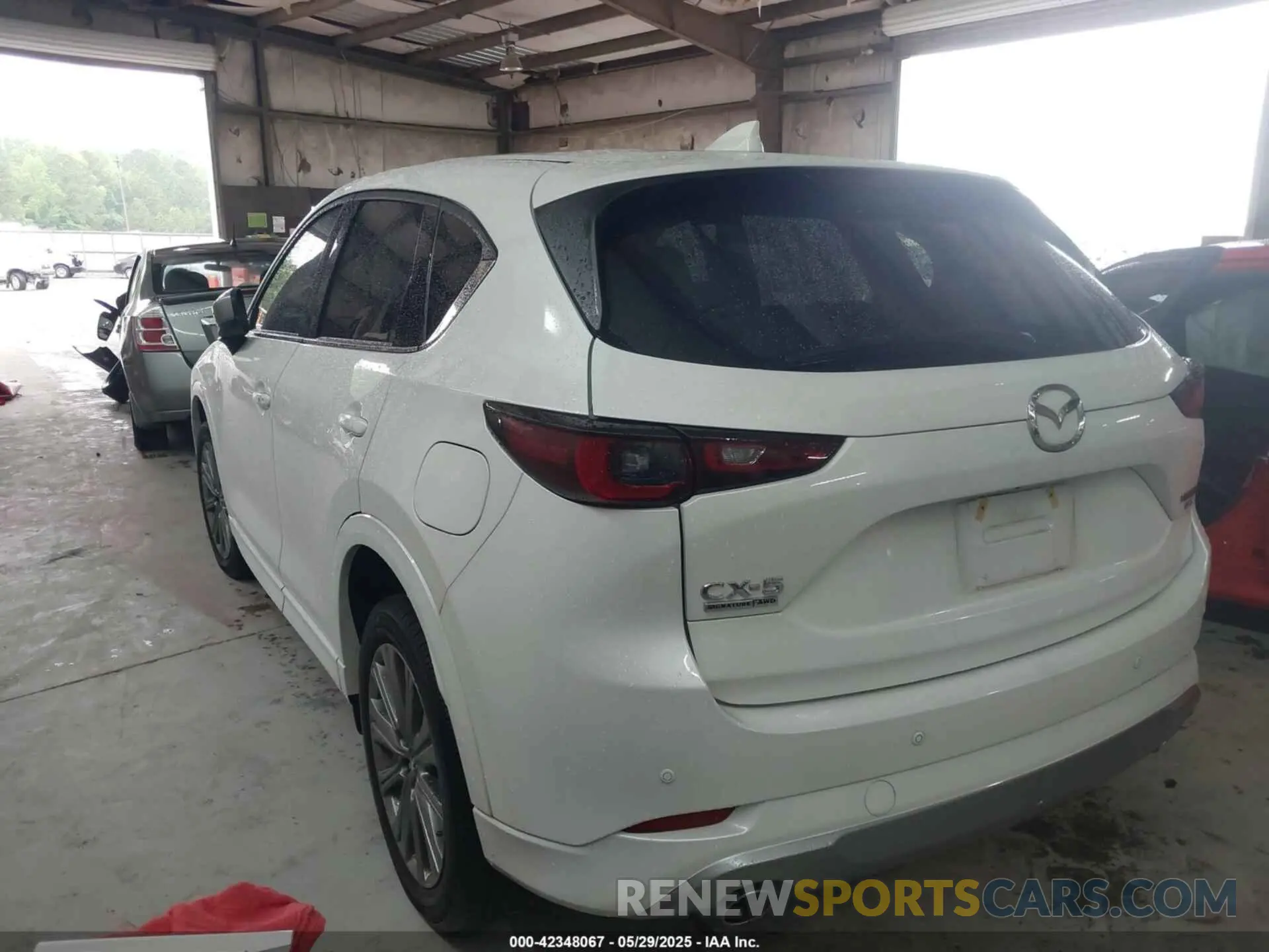 14 Photograph of a damaged car JM3KFBXY5R0378186 MAZDA CX-5 2024