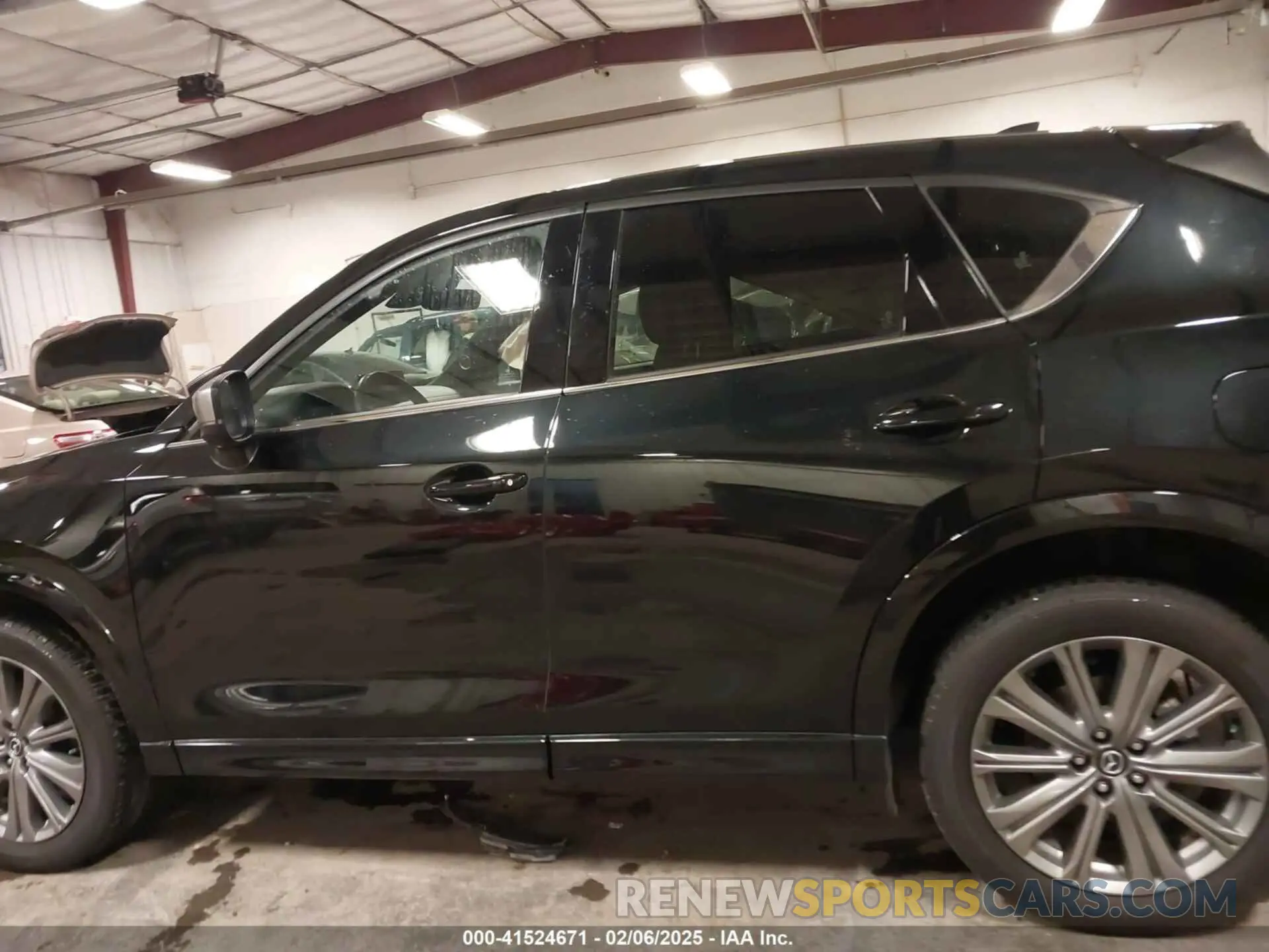 15 Photograph of a damaged car JM3KFBXY8R0372916 MAZDA CX-5 2024