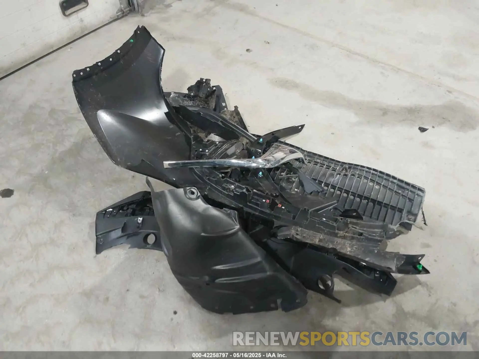 12 Photograph of a damaged car JM3KFBBL3S0549910 MAZDA CX-5 2025