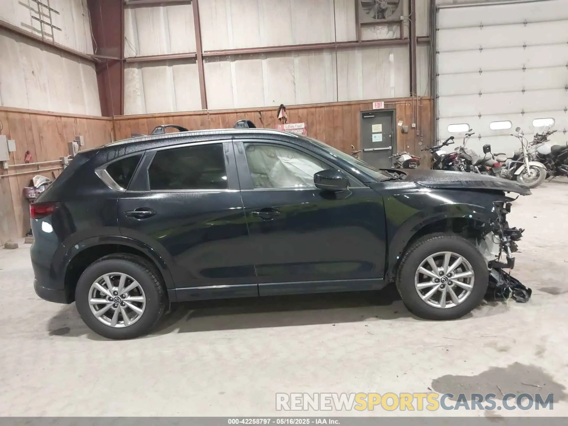 14 Photograph of a damaged car JM3KFBBL3S0549910 MAZDA CX-5 2025