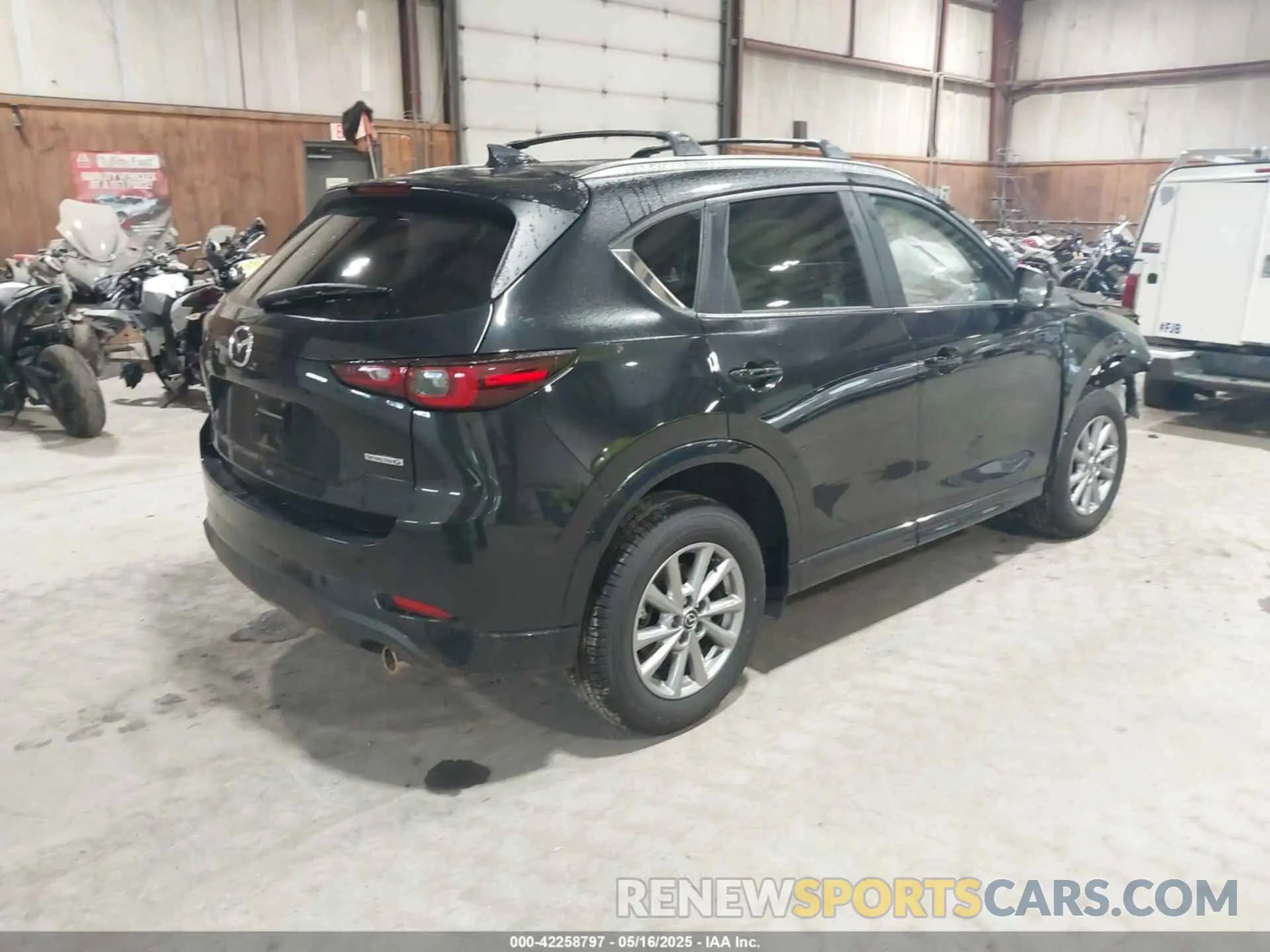 4 Photograph of a damaged car JM3KFBBL3S0549910 MAZDA CX-5 2025