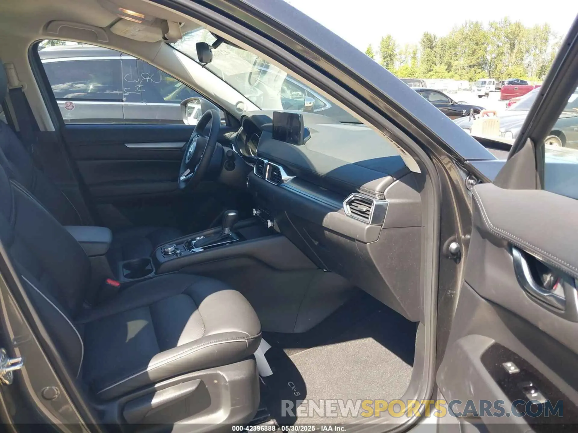 5 Photograph of a damaged car JM3KFBBL4S0641673 MAZDA CX-5 2025