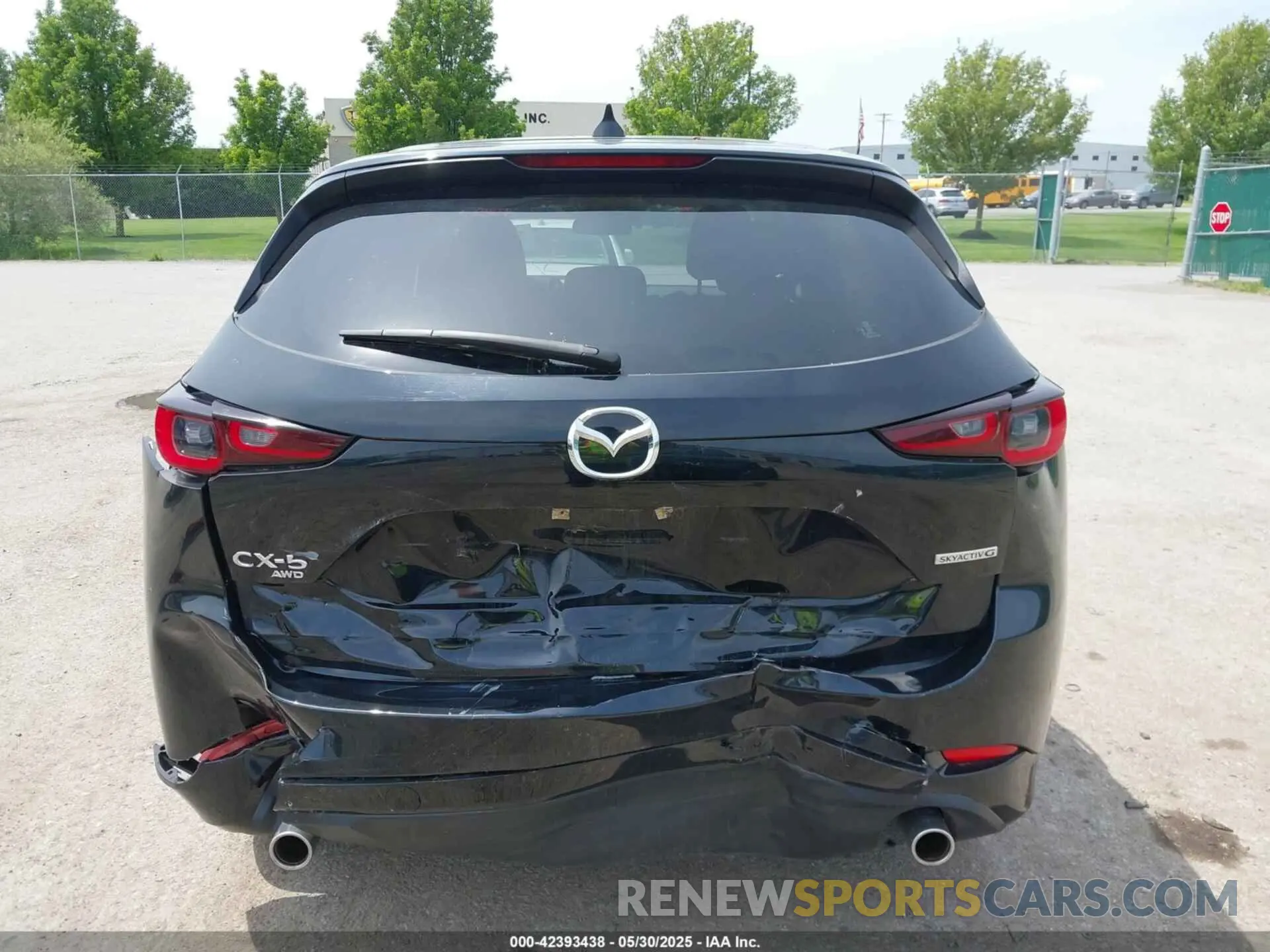 17 Photograph of a damaged car JM3KFBBL6S0550209 MAZDA CX-5 2025