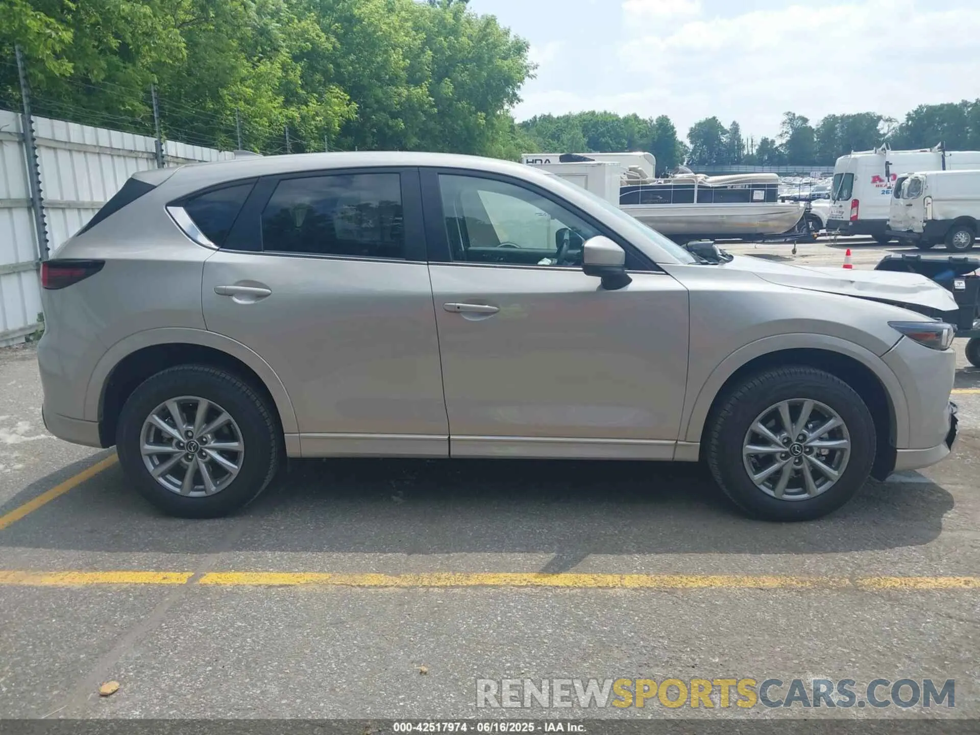 13 Photograph of a damaged car JM3KFBBL8S0539521 MAZDA CX-5 2025