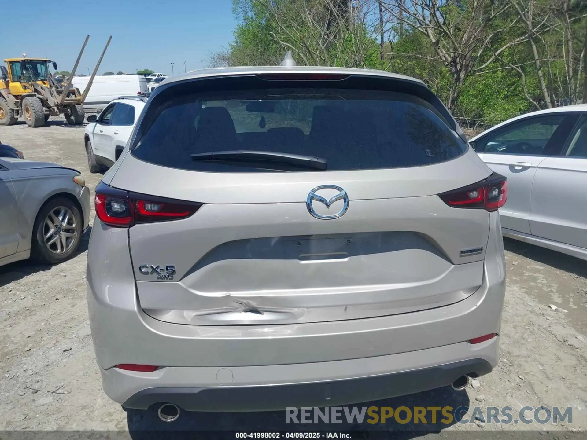 16 Photograph of a damaged car JM3KFBBL8S0585463 MAZDA CX-5 2025