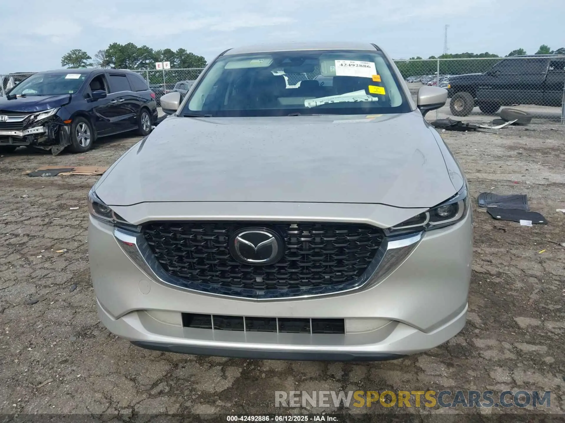 12 Photograph of a damaged car JM3KFBBLXS0566588 MAZDA CX-5 2025