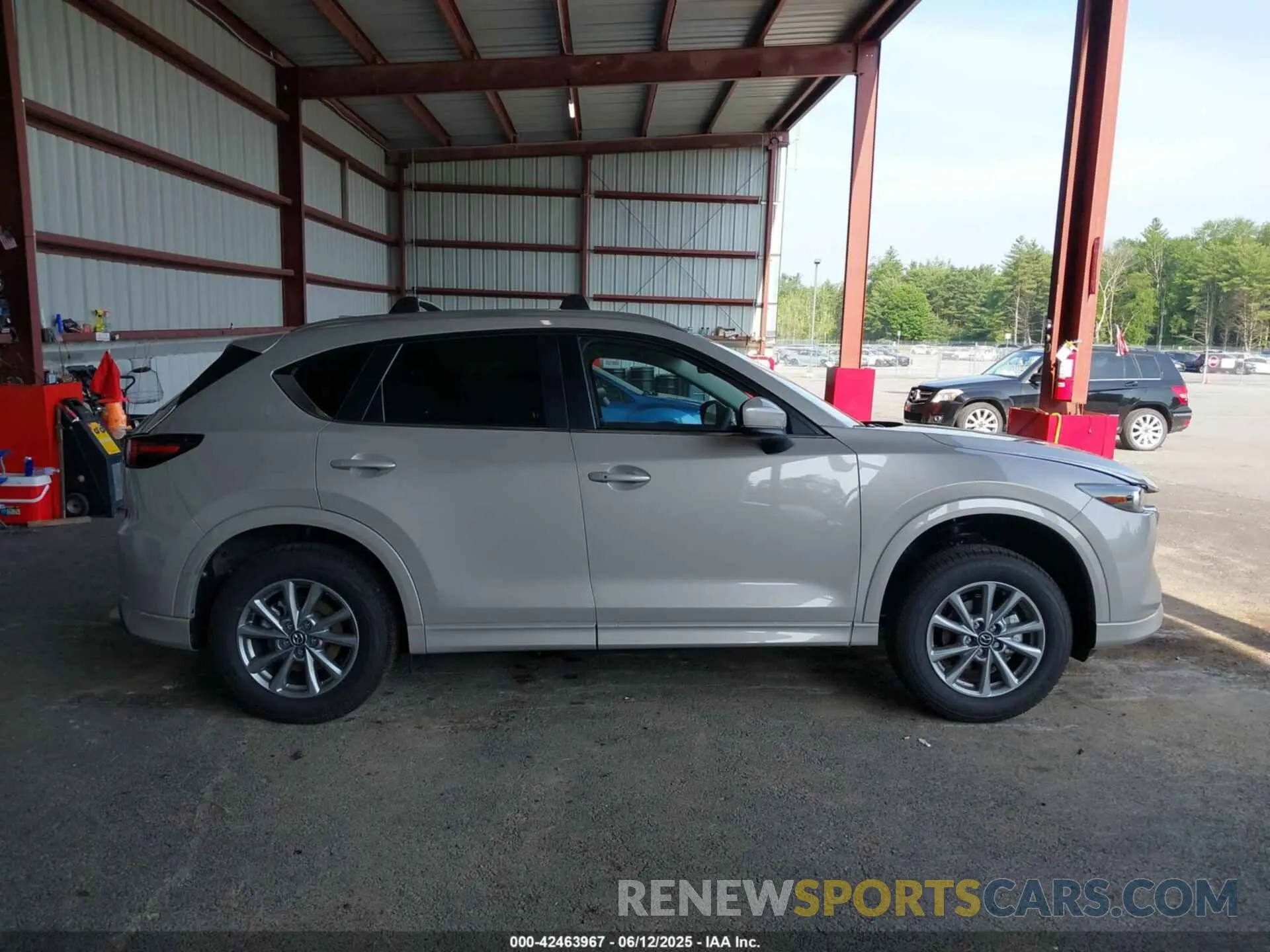 14 Photograph of a damaged car JM3KFBBLXS0628958 MAZDA CX-5 2025