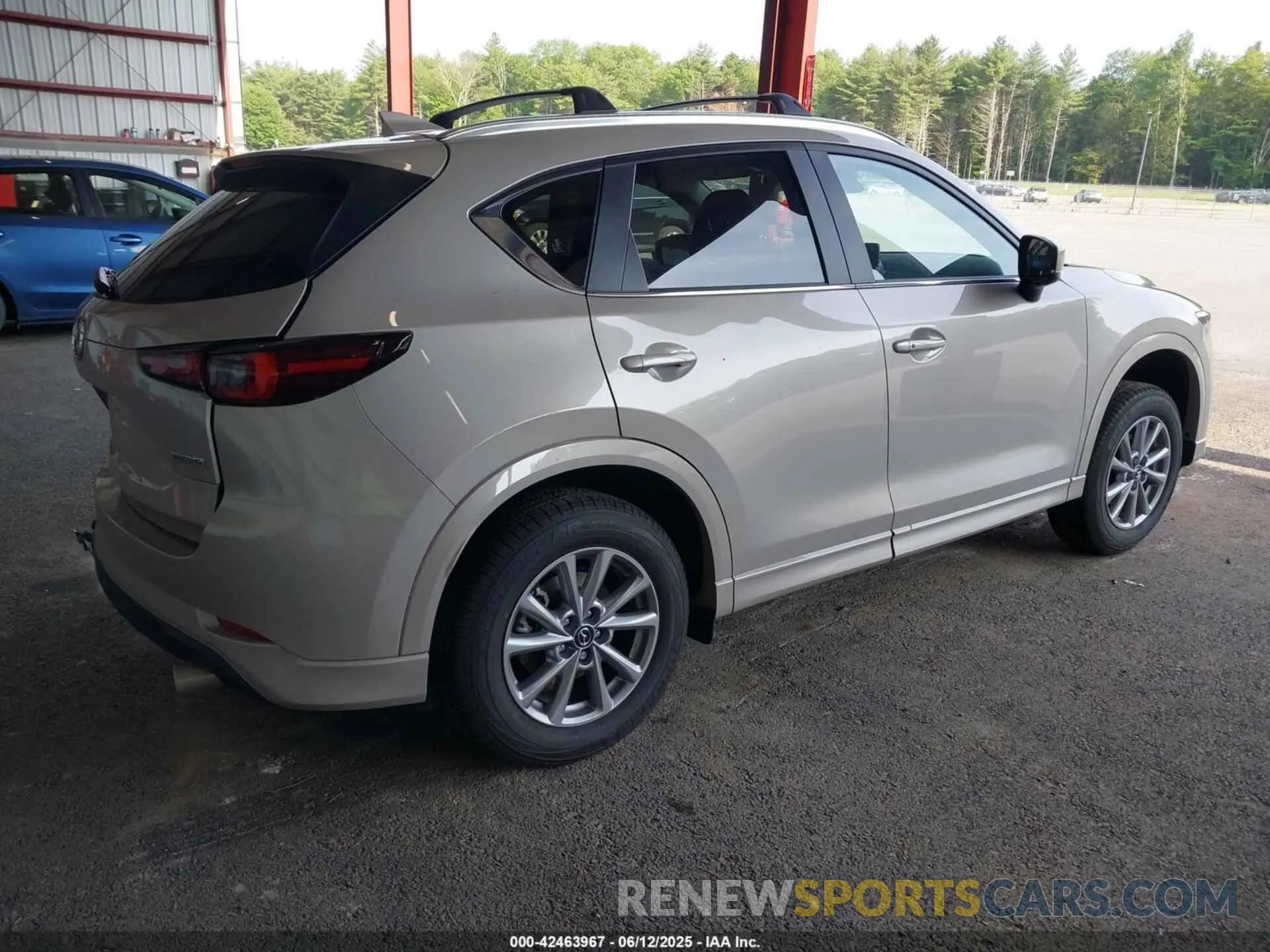 4 Photograph of a damaged car JM3KFBBLXS0628958 MAZDA CX-5 2025
