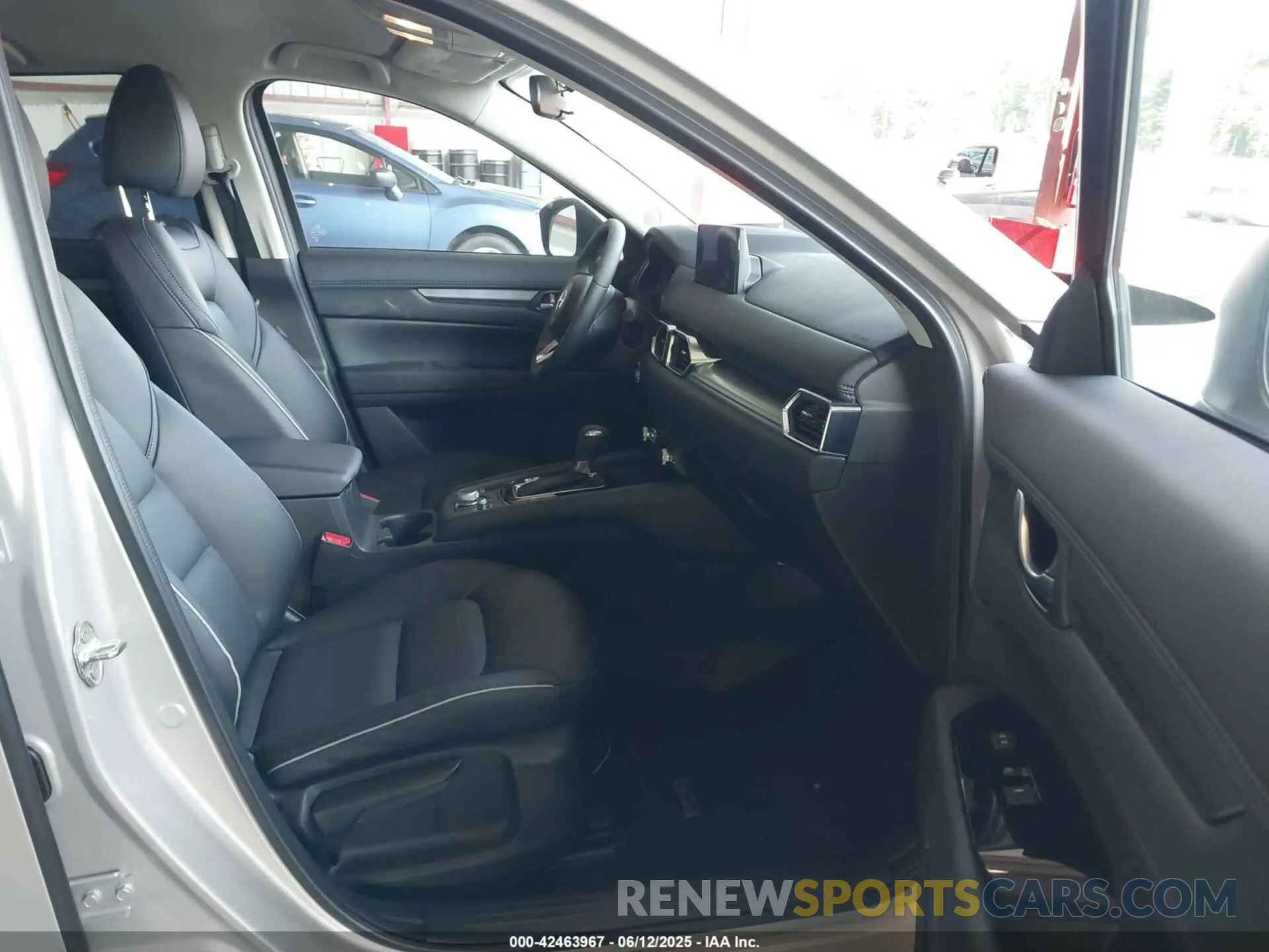 5 Photograph of a damaged car JM3KFBBLXS0628958 MAZDA CX-5 2025