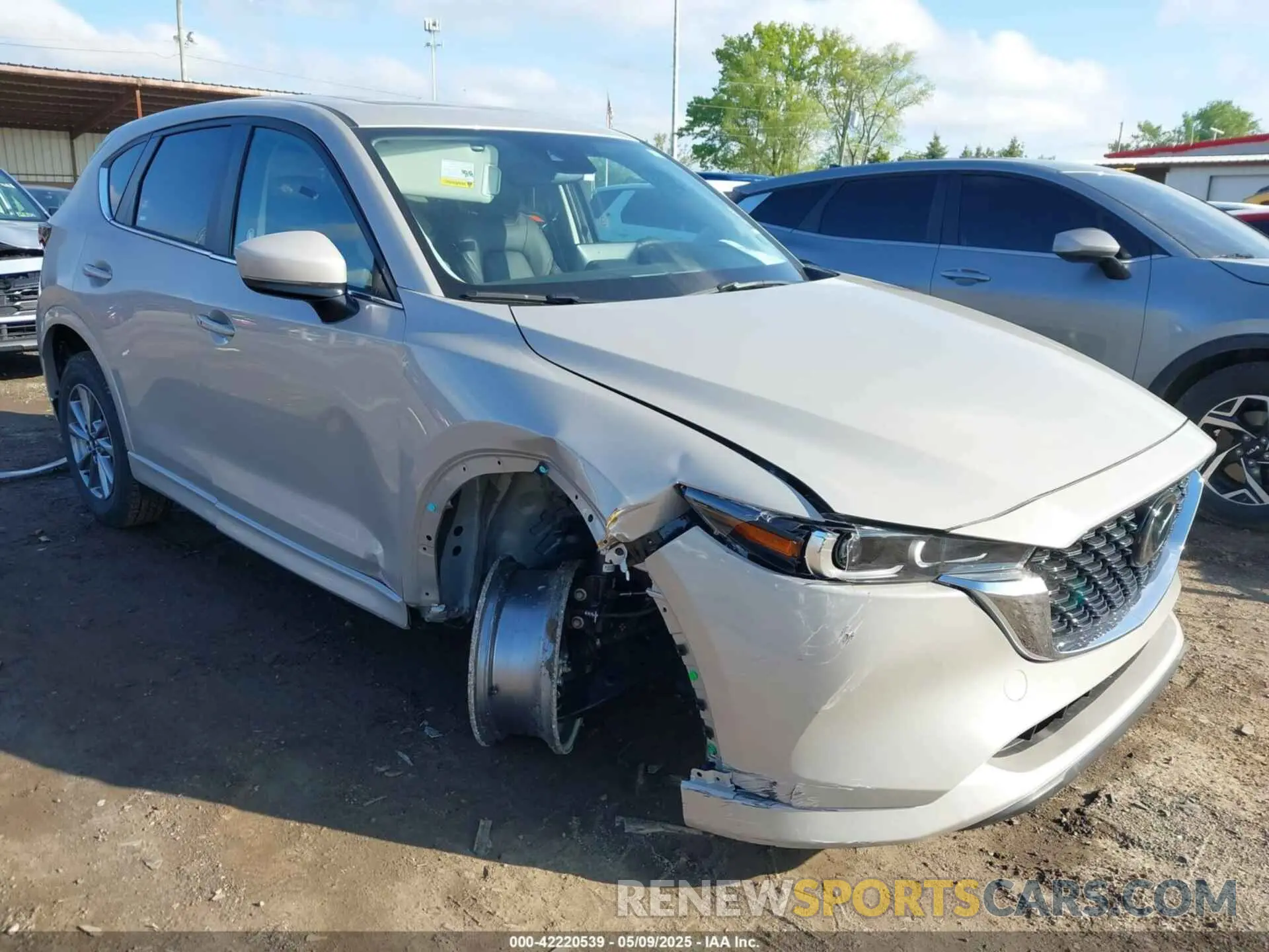 1 Photograph of a damaged car JM3KFBCL0S0618289 MAZDA CX-5 2025