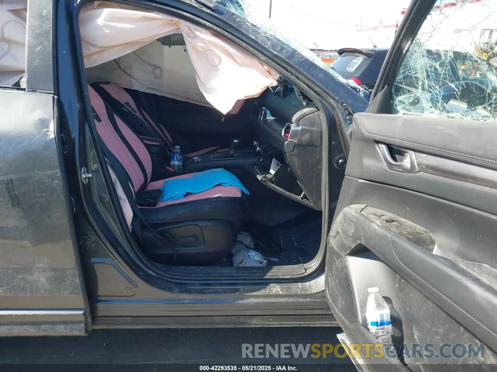 5 Photograph of a damaged car JM3KFBCL0S0628563 MAZDA CX-5 2025