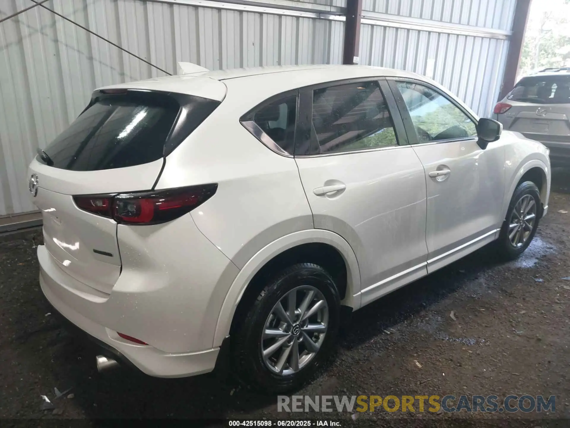 4 Photograph of a damaged car JM3KFBCL2S0577650 MAZDA CX-5 2025