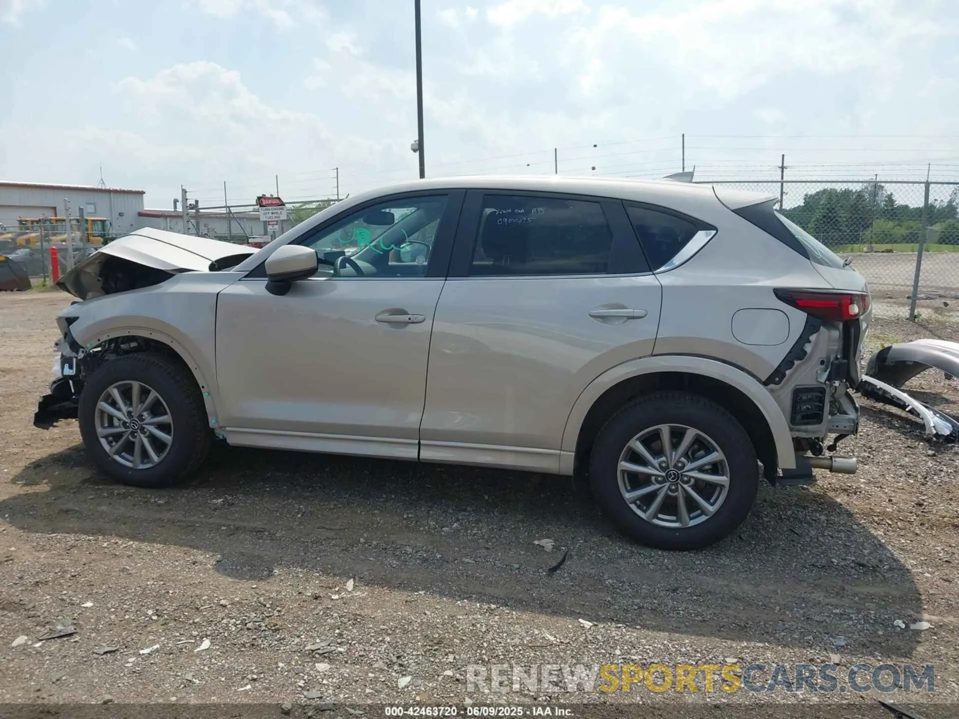 15 Photograph of a damaged car JM3KFBCL2S0584775 MAZDA CX-5 2025