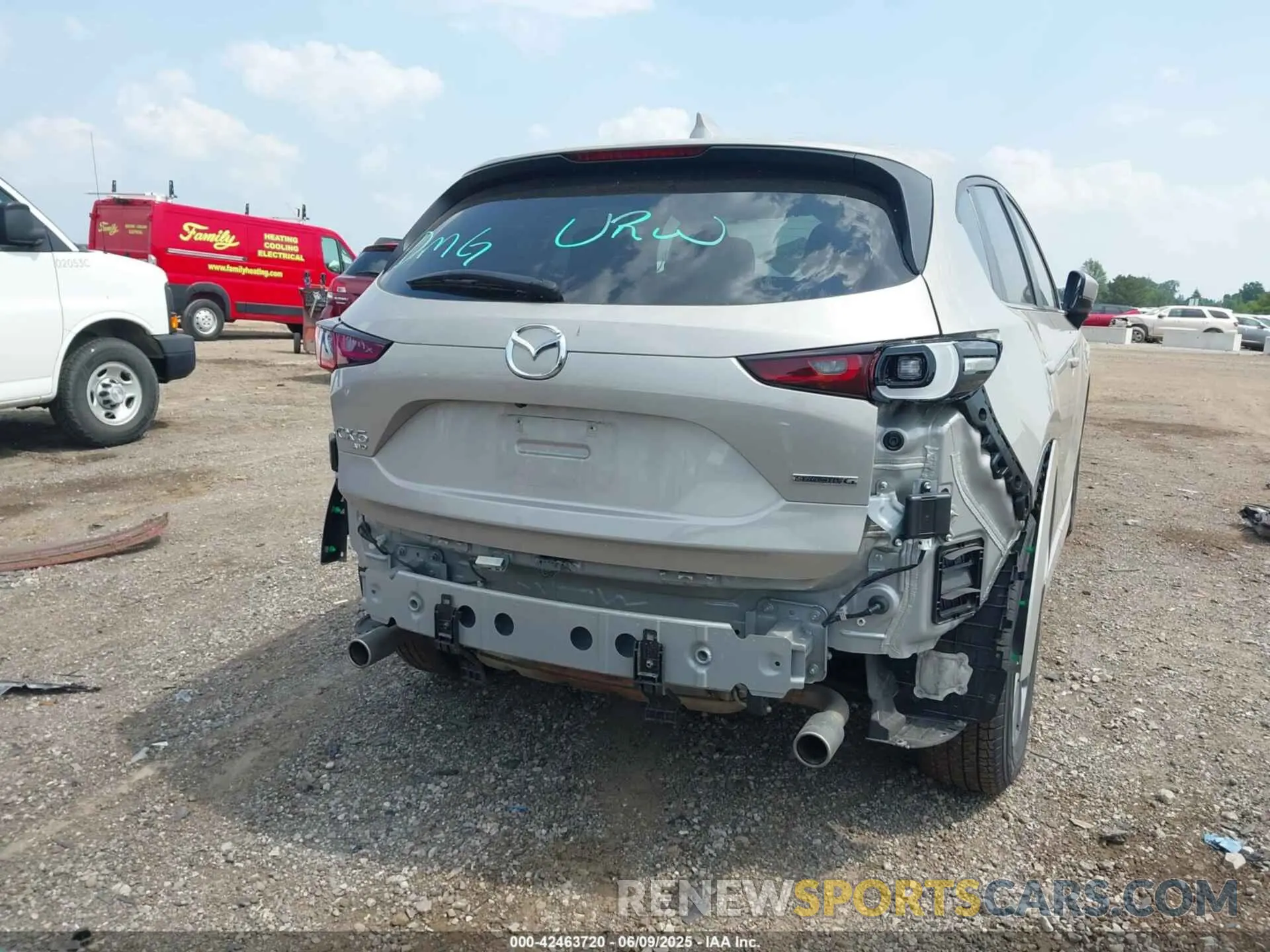 17 Photograph of a damaged car JM3KFBCL2S0584775 MAZDA CX-5 2025