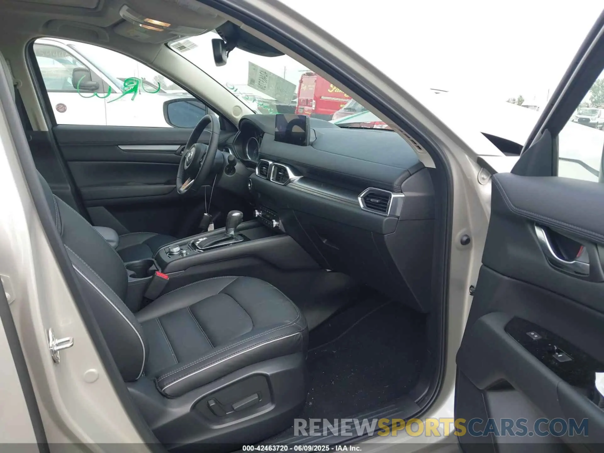 5 Photograph of a damaged car JM3KFBCL2S0584775 MAZDA CX-5 2025