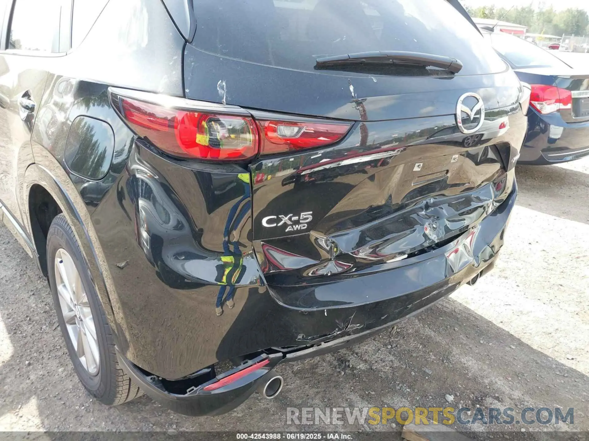 6 Photograph of a damaged car JM3KFBCL2S0589653 MAZDA CX-5 2025