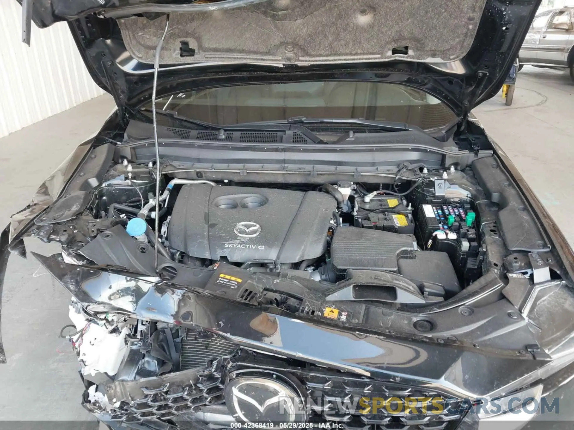 10 Photograph of a damaged car JM3KFBCL2S0608637 MAZDA CX-5 2025