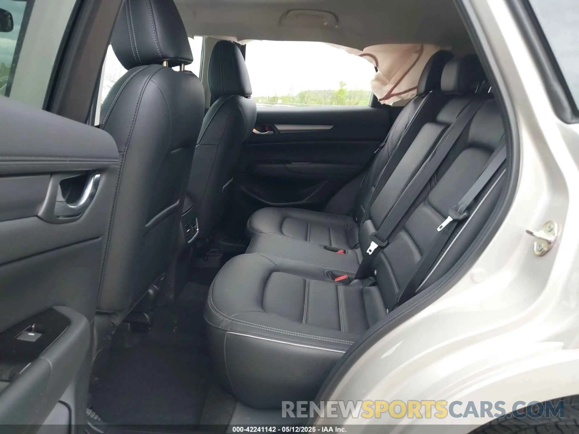 8 Photograph of a damaged car JM3KFBCL3S0546441 MAZDA CX-5 2025