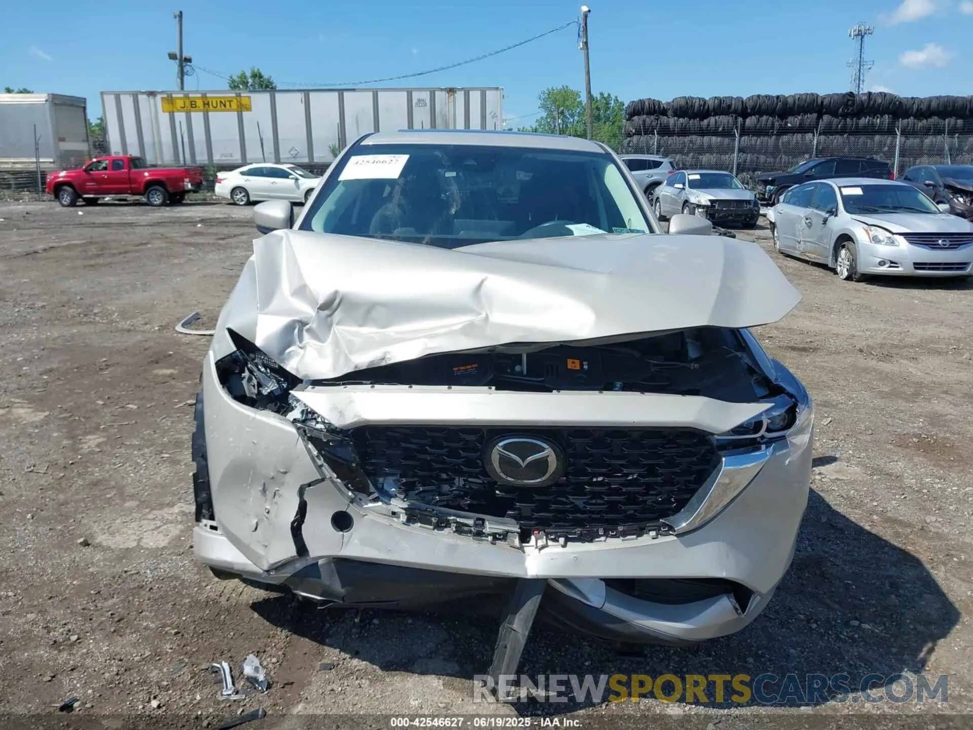 11 Photograph of a damaged car JM3KFBCL4S0586267 MAZDA CX-5 2025