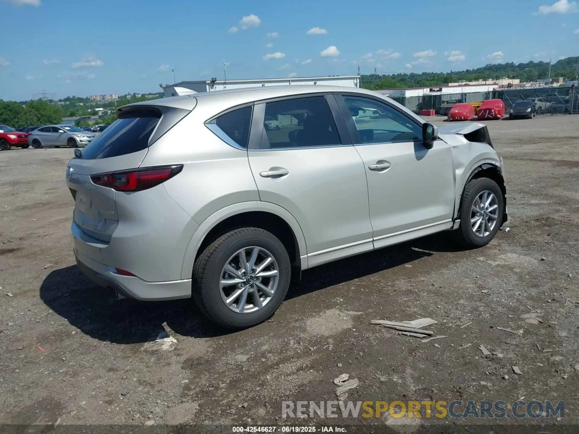 4 Photograph of a damaged car JM3KFBCL4S0586267 MAZDA CX-5 2025