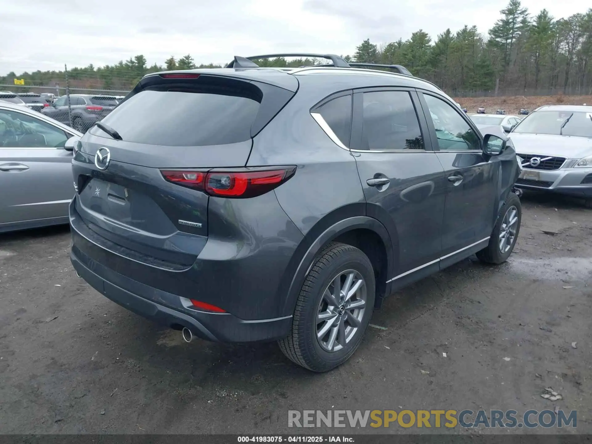 4 Photograph of a damaged car JM3KFBCL5S0548756 MAZDA CX-5 2025
