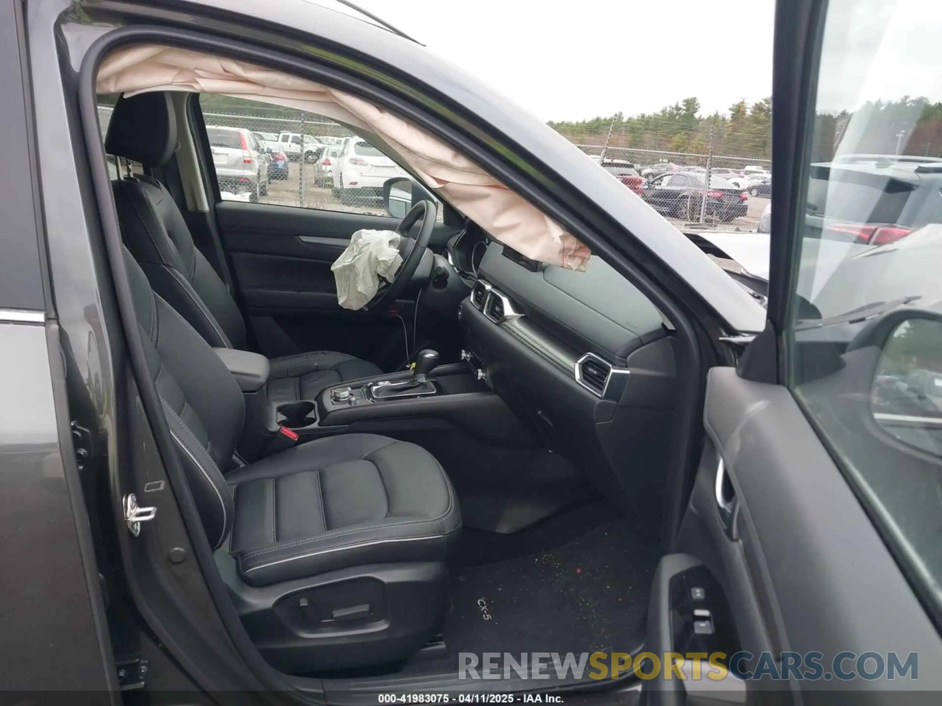 5 Photograph of a damaged car JM3KFBCL5S0548756 MAZDA CX-5 2025