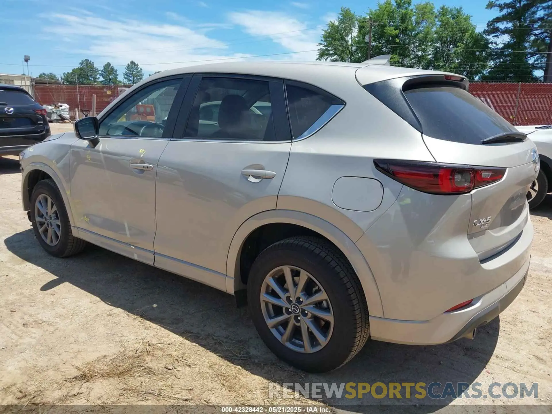 3 Photograph of a damaged car JM3KFBCL5S0639705 MAZDA CX-5 2025
