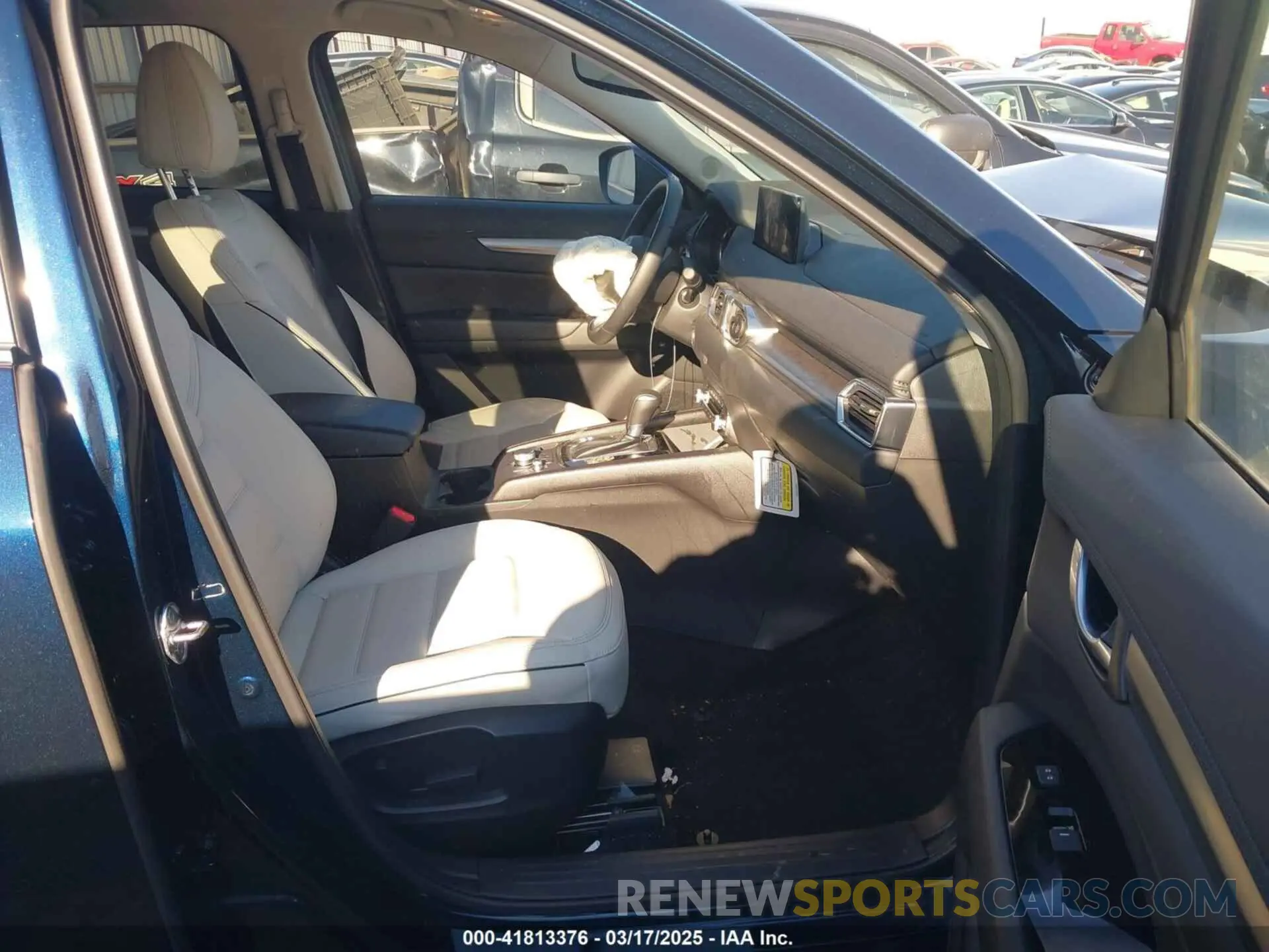 5 Photograph of a damaged car JM3KFBCL6S0541461 MAZDA CX-5 2025