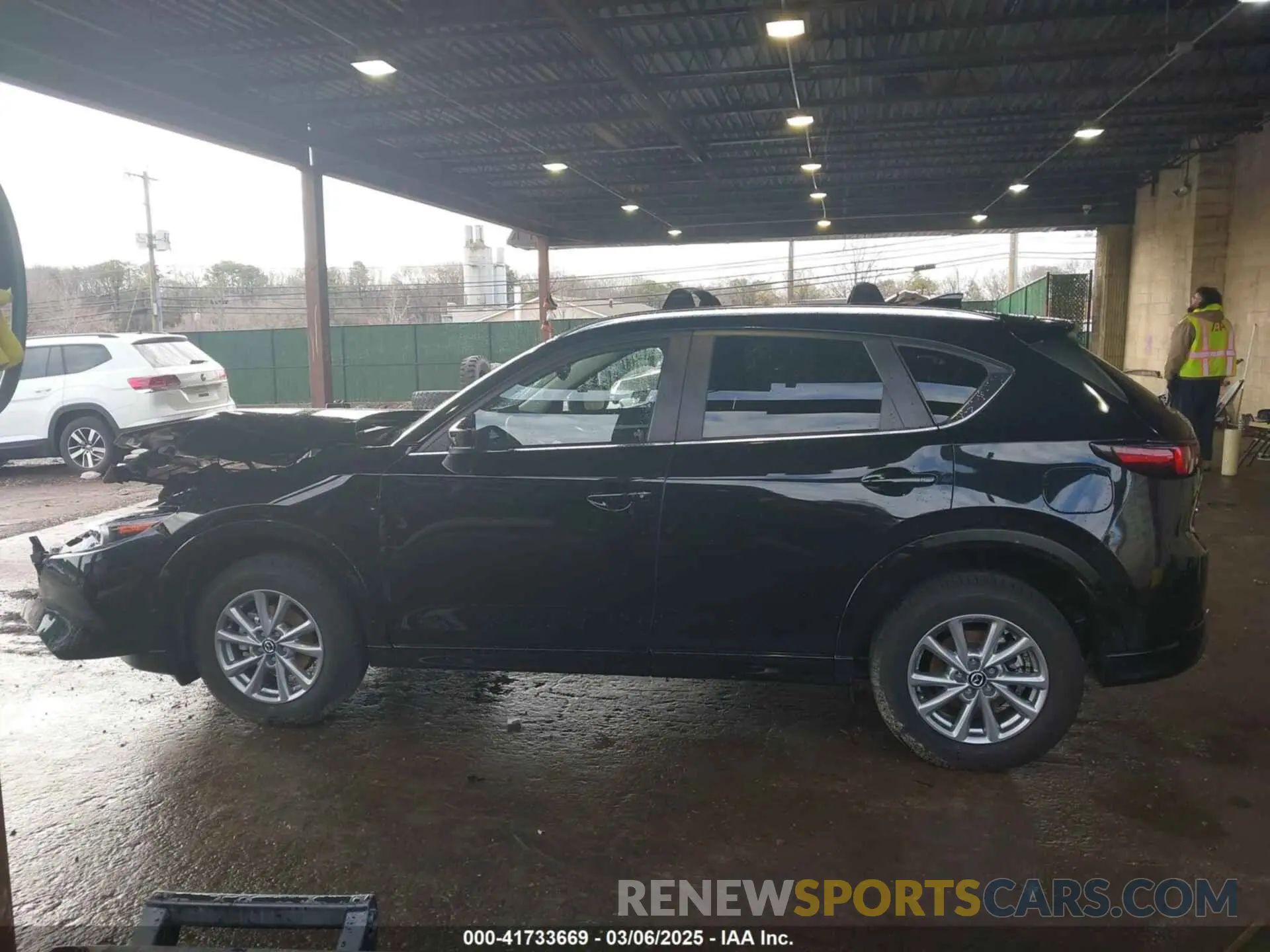 15 Photograph of a damaged car JM3KFBCL8S0569116 MAZDA CX-5 2025