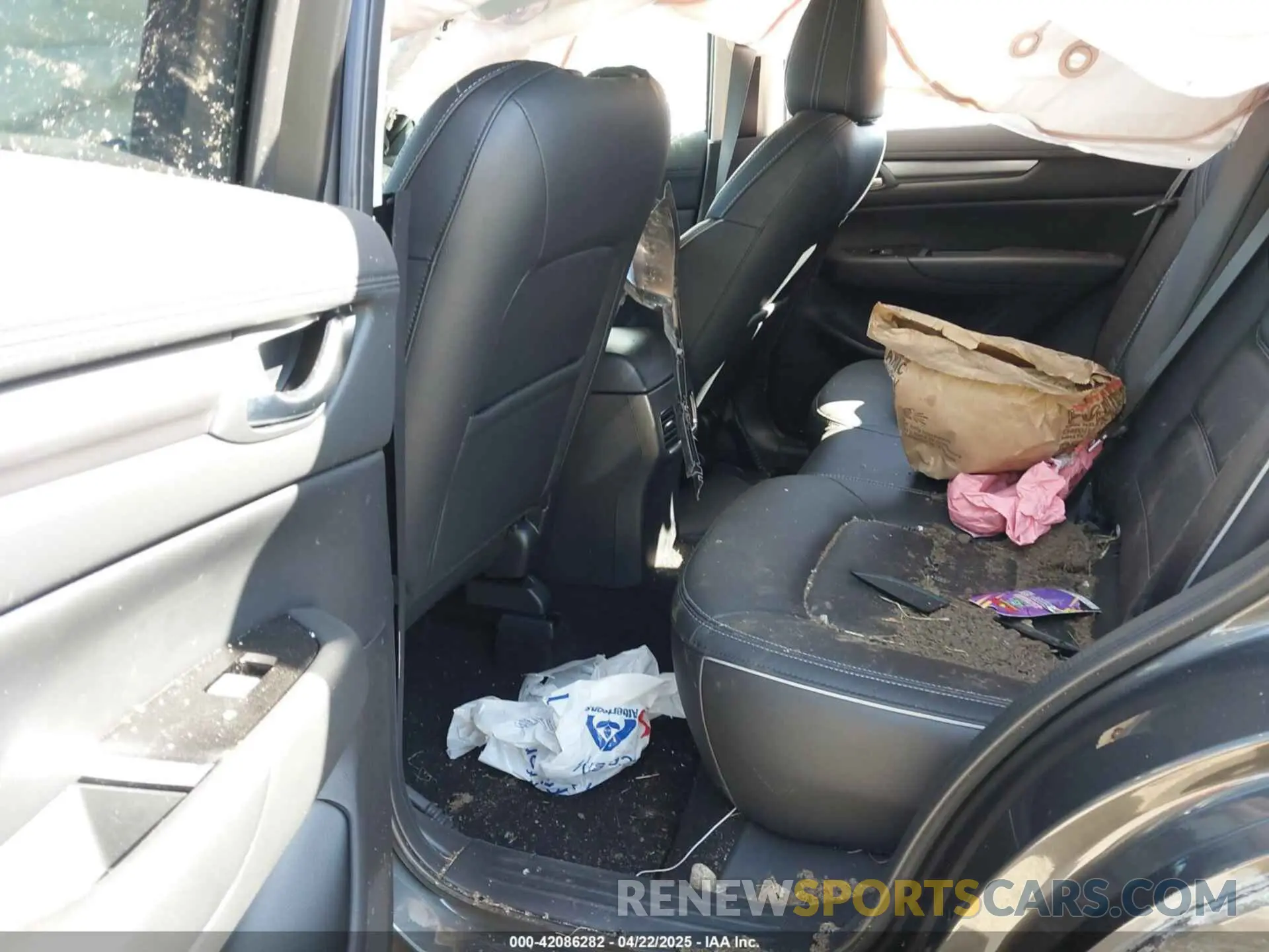 8 Photograph of a damaged car JM3KFBCL8S0603670 MAZDA CX-5 2025