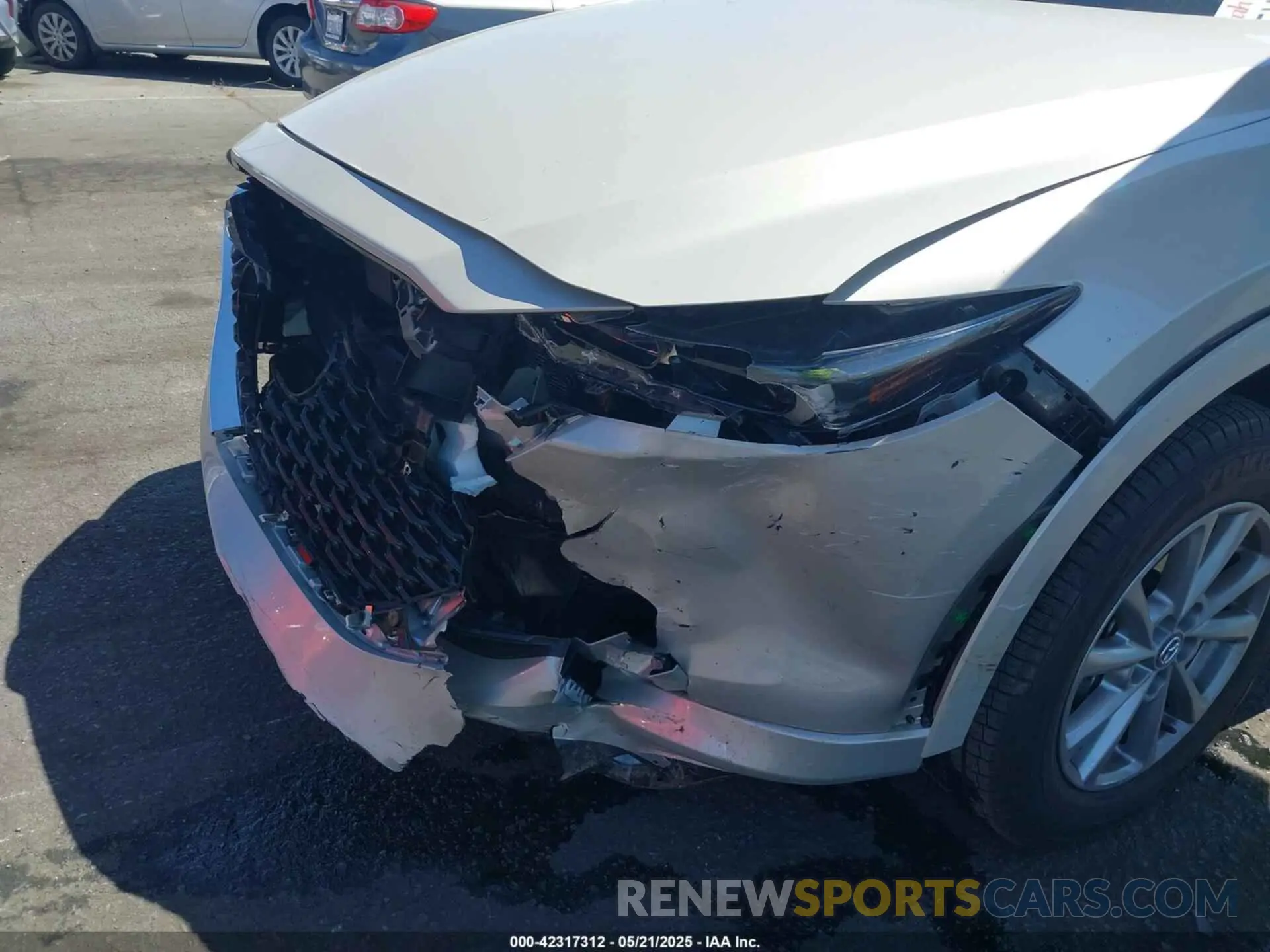 6 Photograph of a damaged car JM3KFBCL8S0626656 MAZDA CX-5 2025