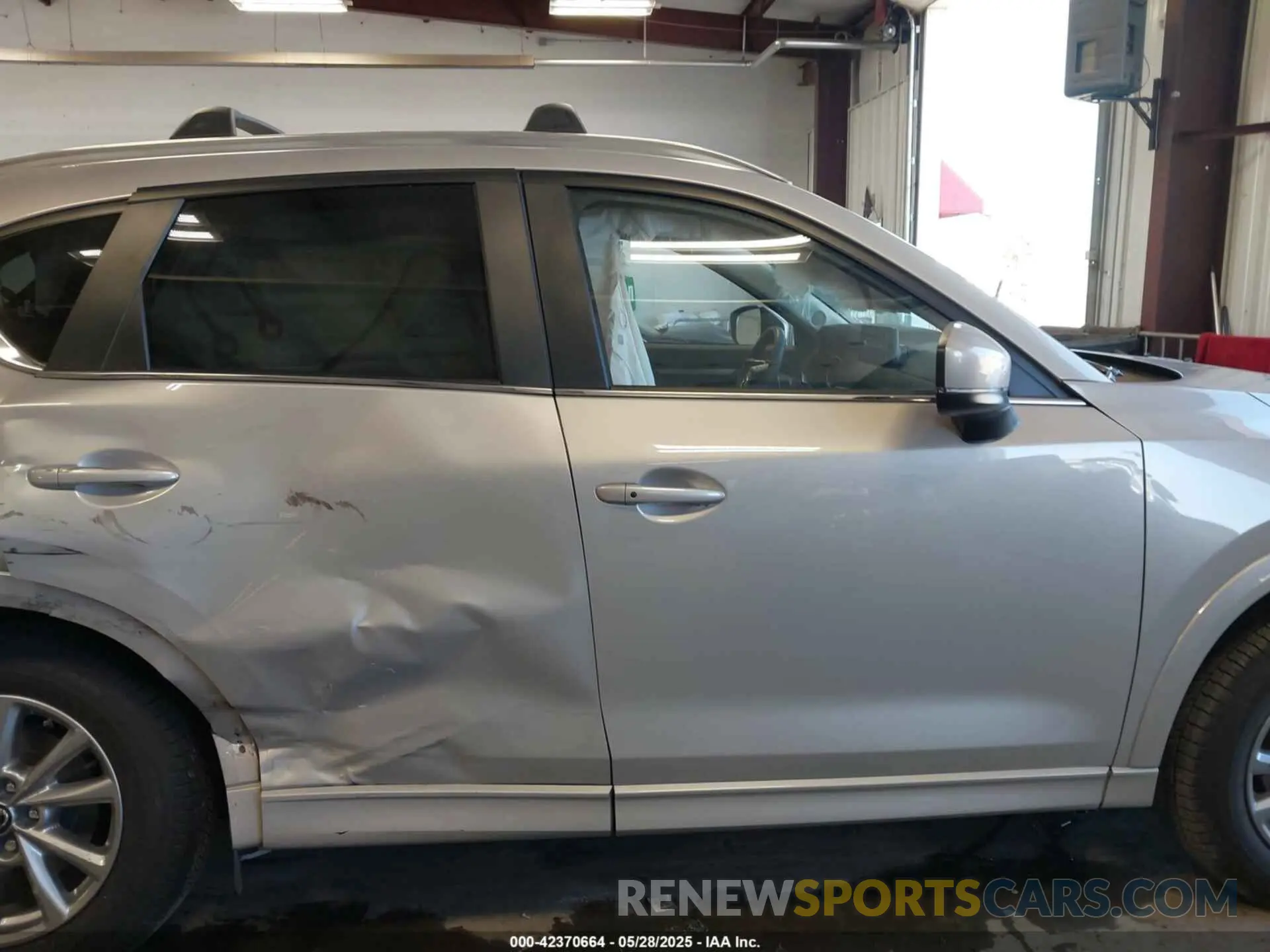 13 Photograph of a damaged car JM3KFBCLXS0559798 MAZDA CX-5 2025