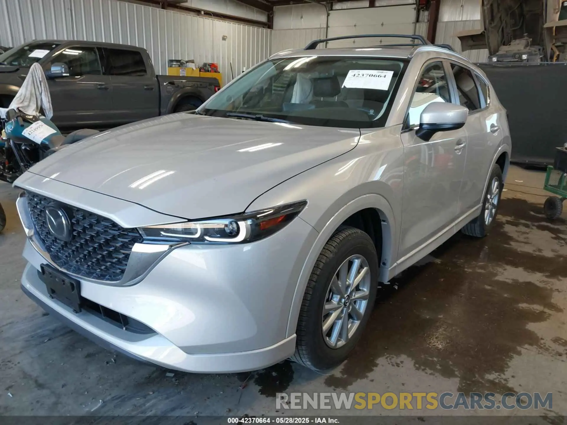 2 Photograph of a damaged car JM3KFBCLXS0559798 MAZDA CX-5 2025